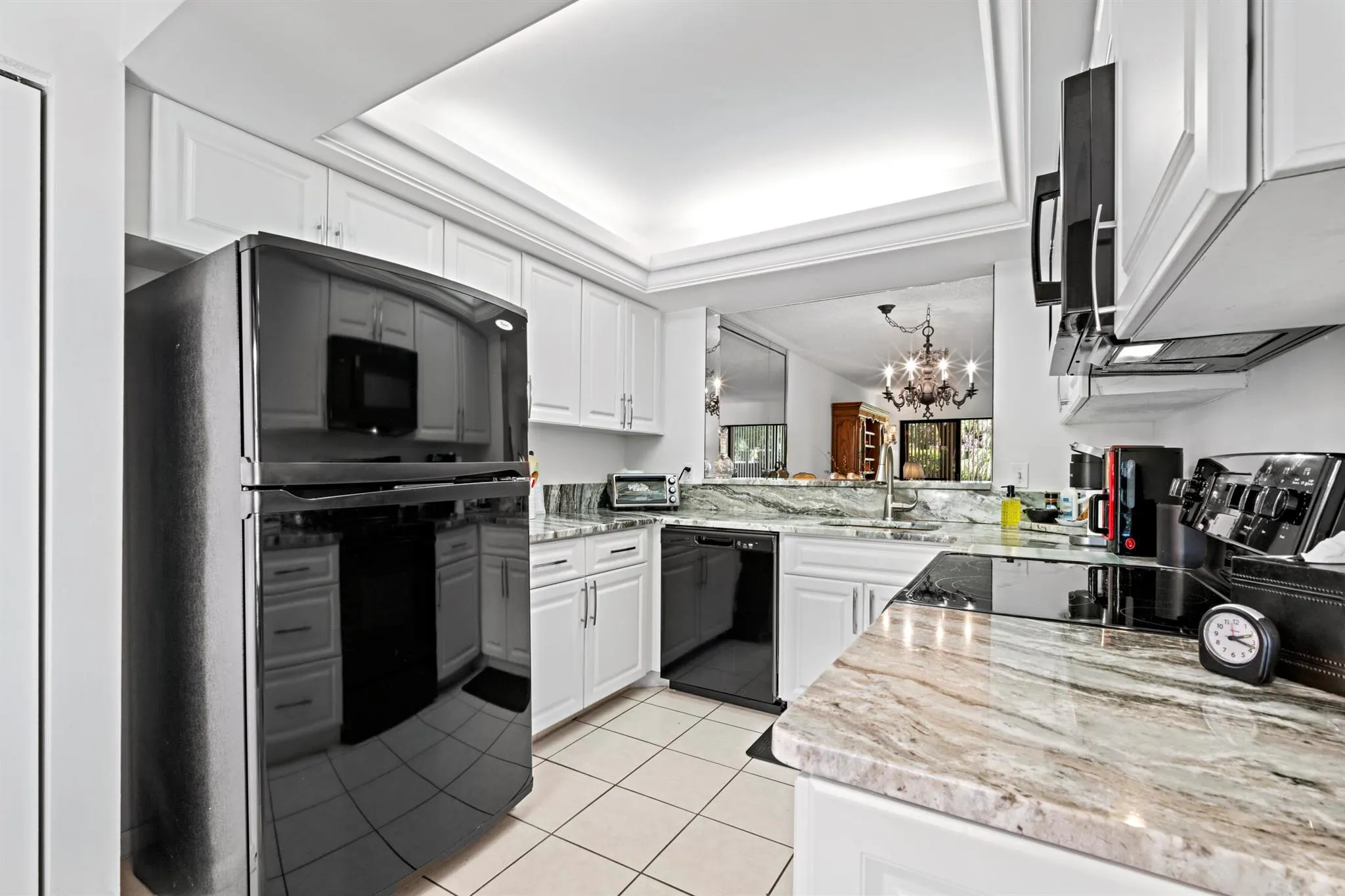5153 Oak Hill Lane, #512