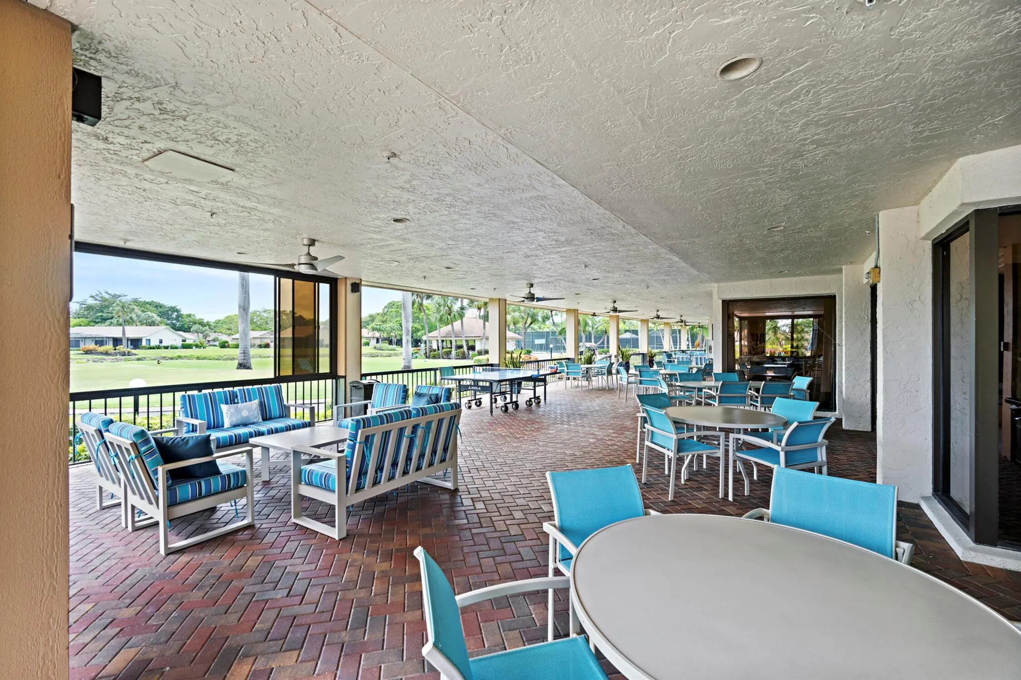 5153 Oak Hill Lane, #512
