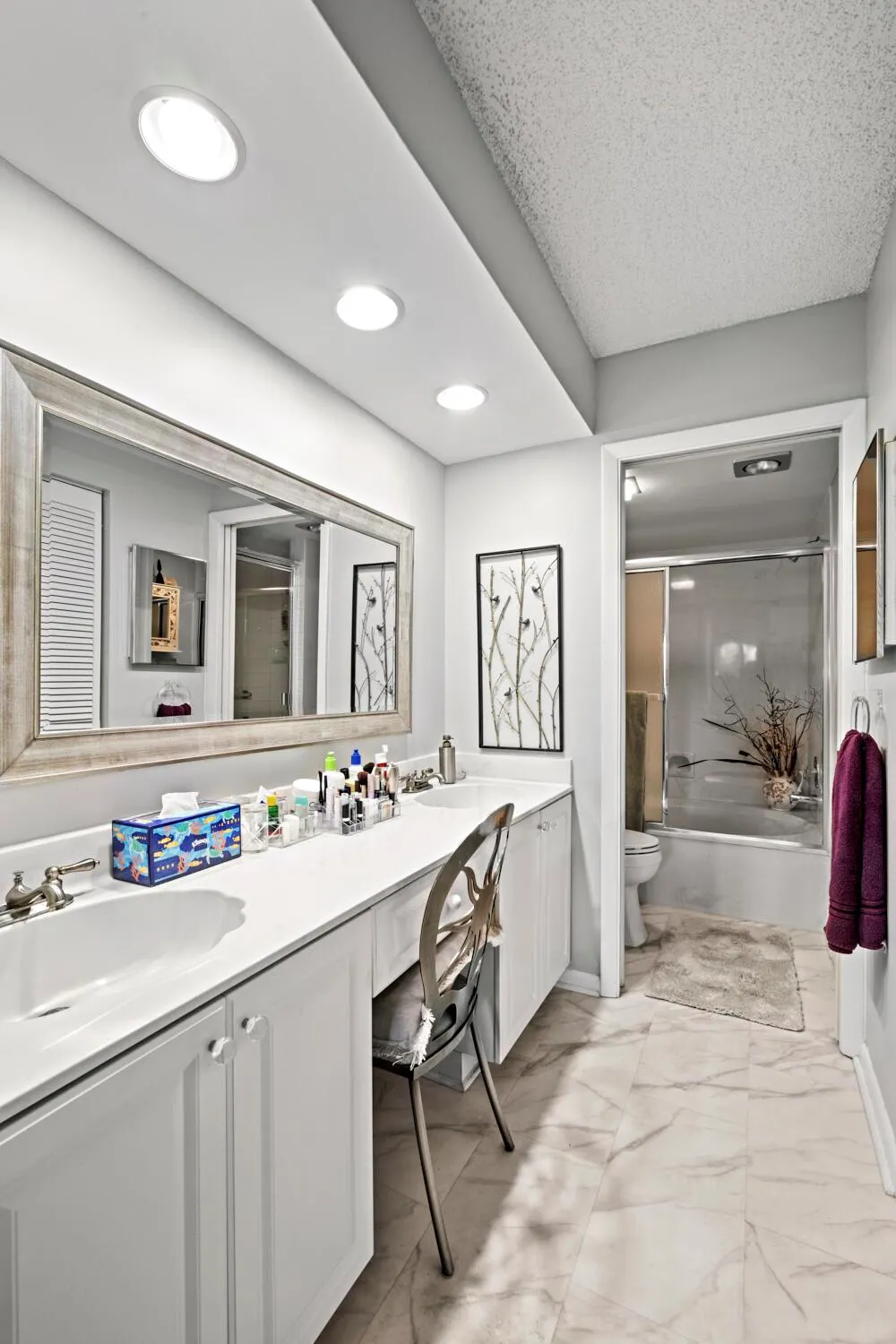 5153 Oak Hill Lane, #512