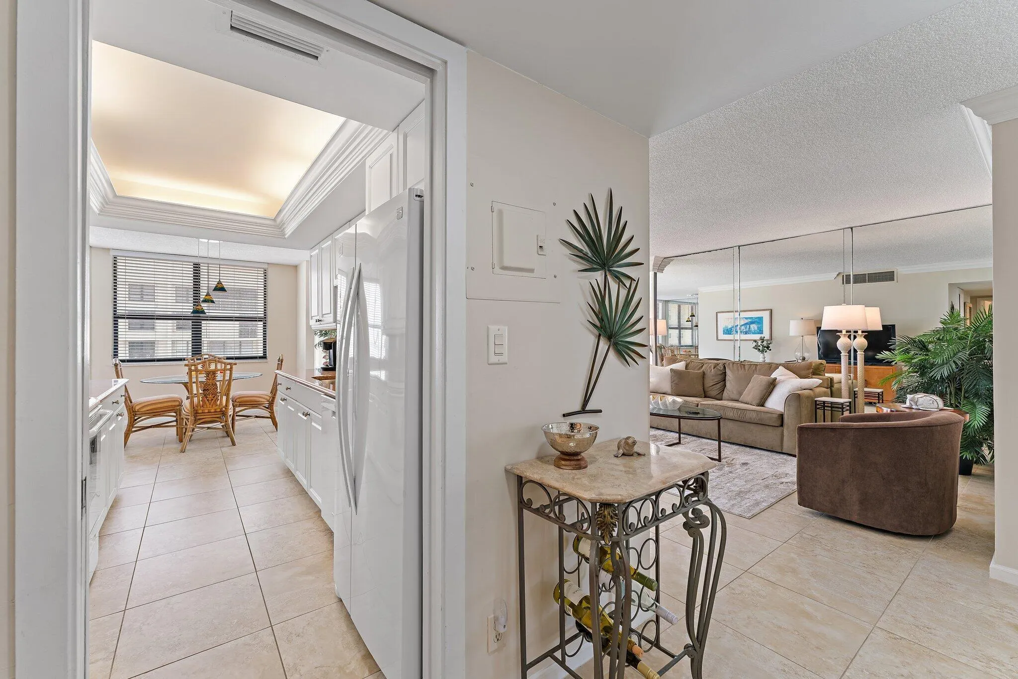 5480 N Ocean Drive, #B6b