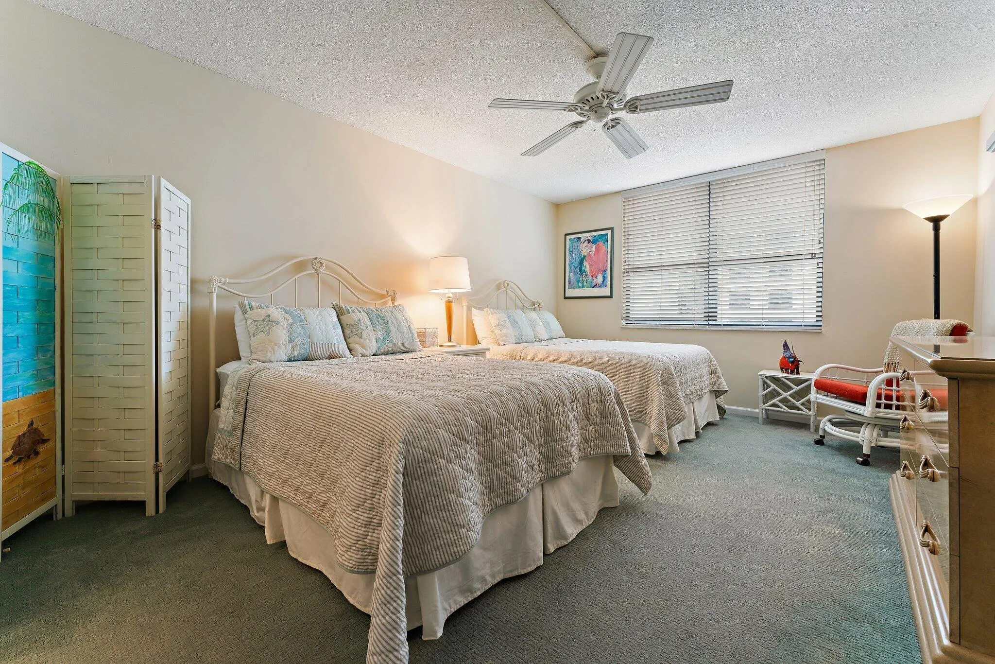 5480 N Ocean Drive, #B6b