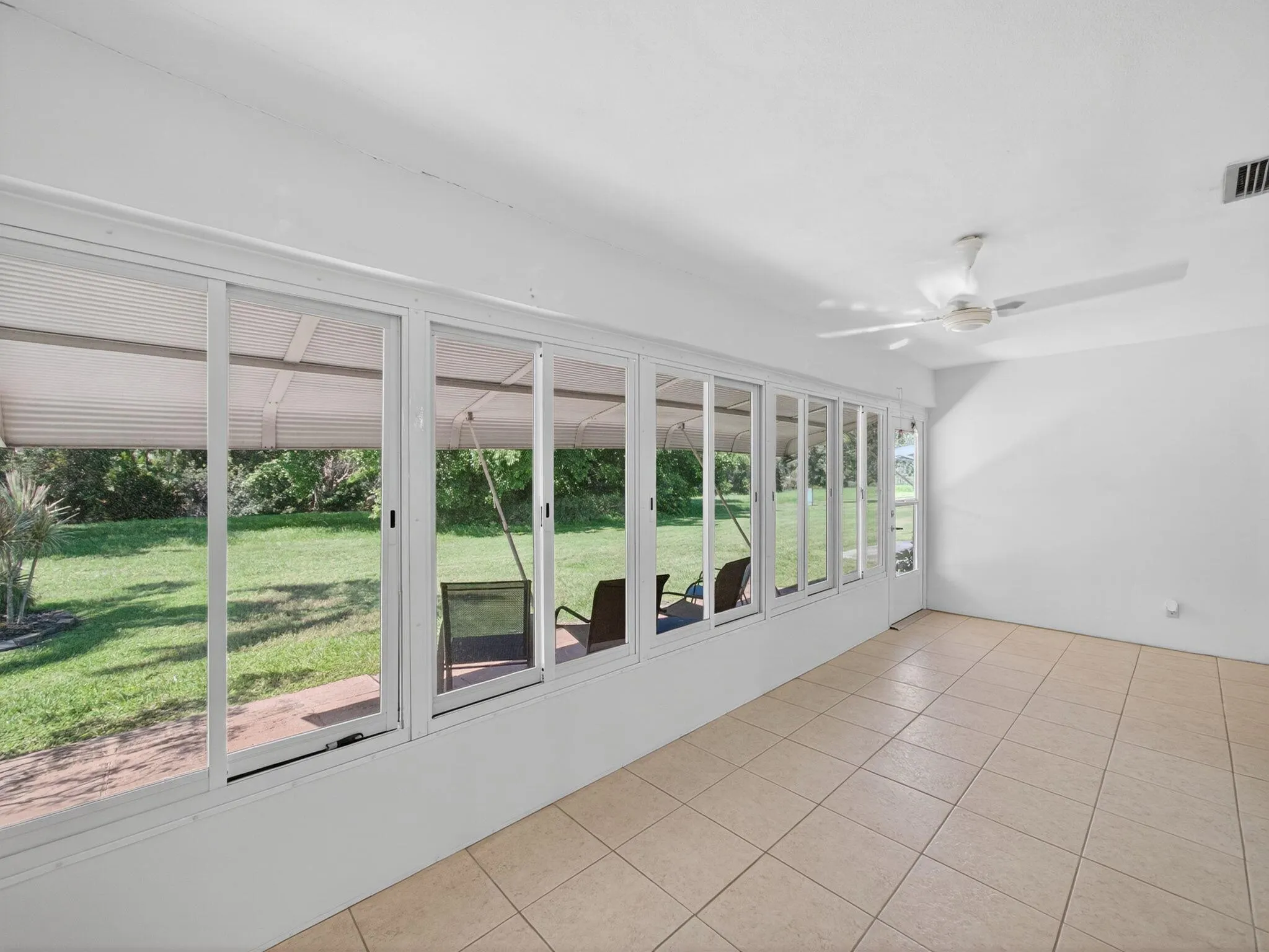 111 Lakes End Drive, #B