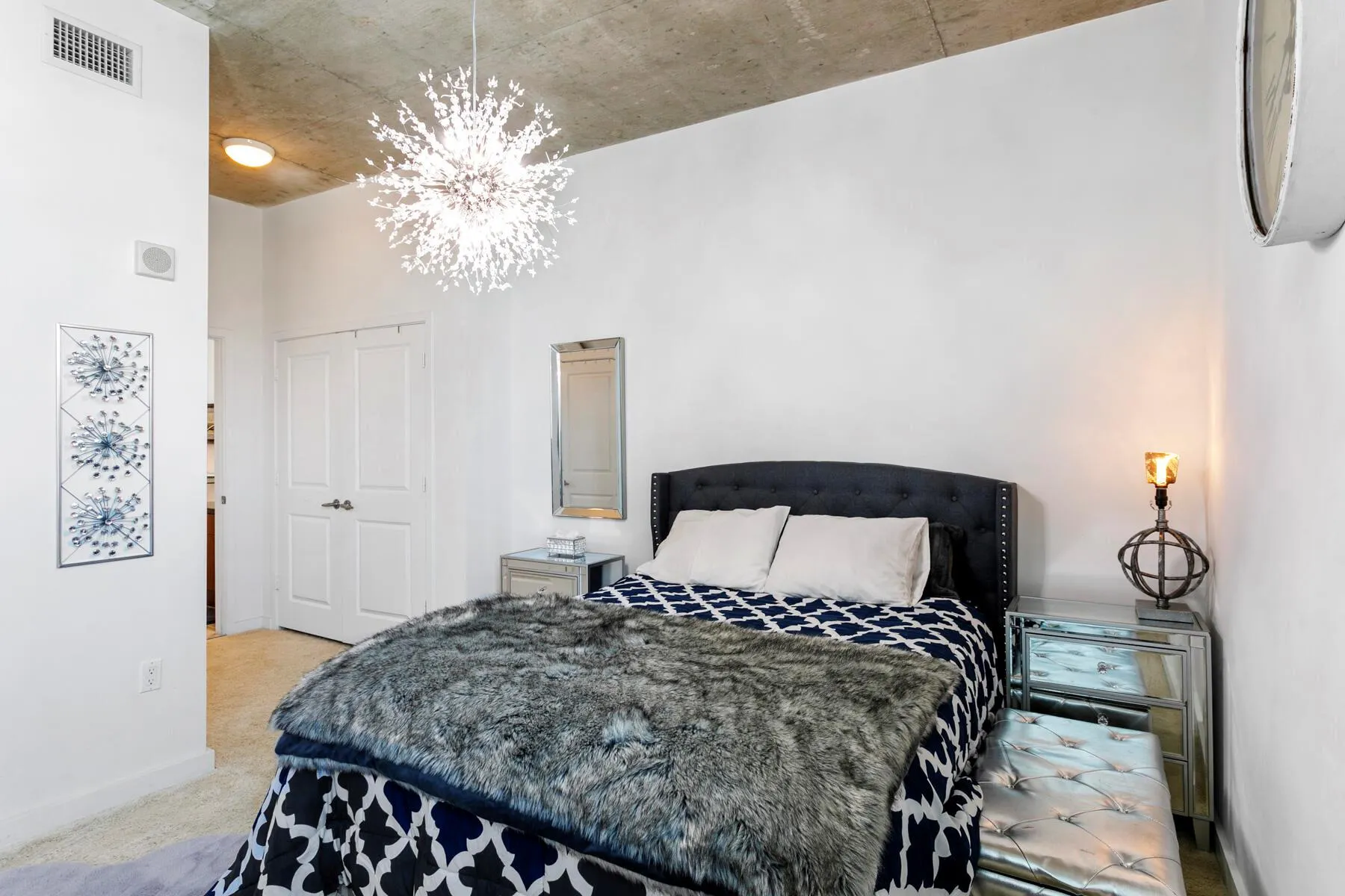 300 S Australian Avenue, #1121