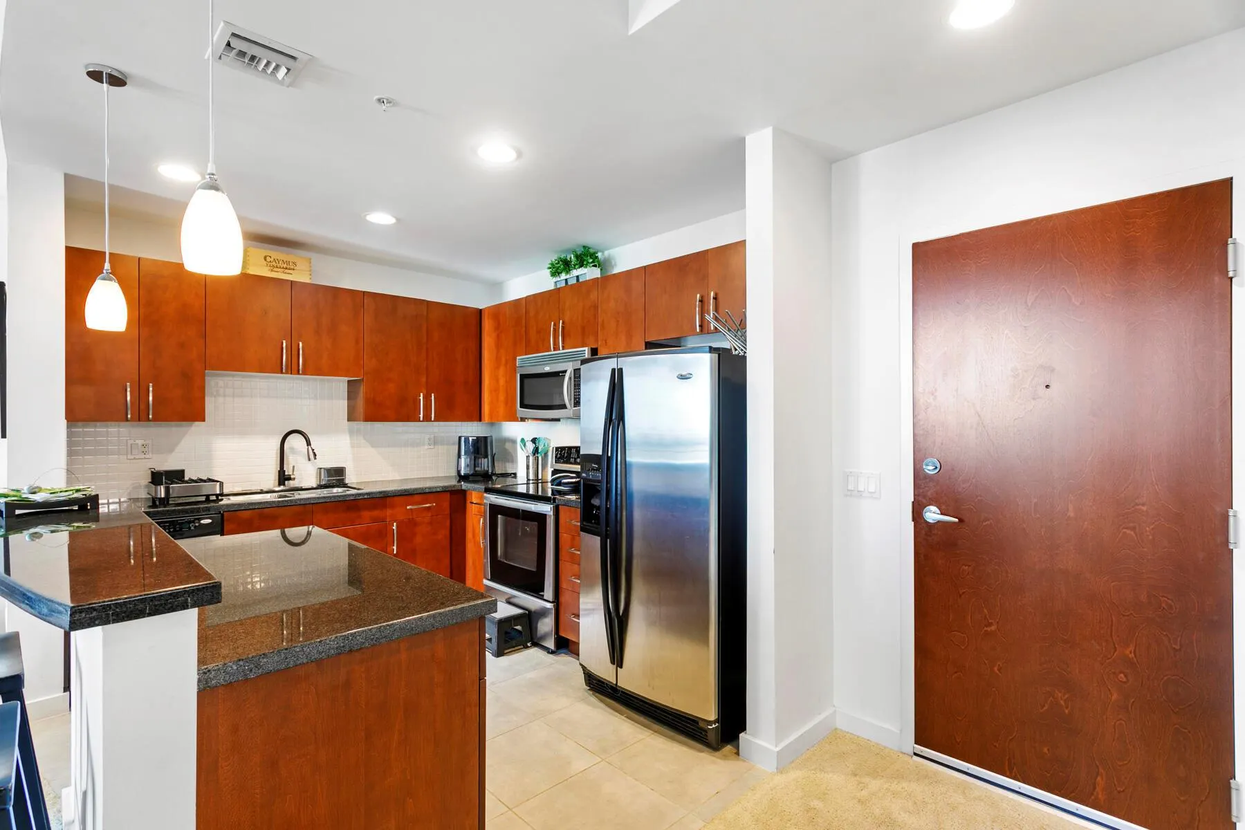 300 S Australian Avenue, #1121