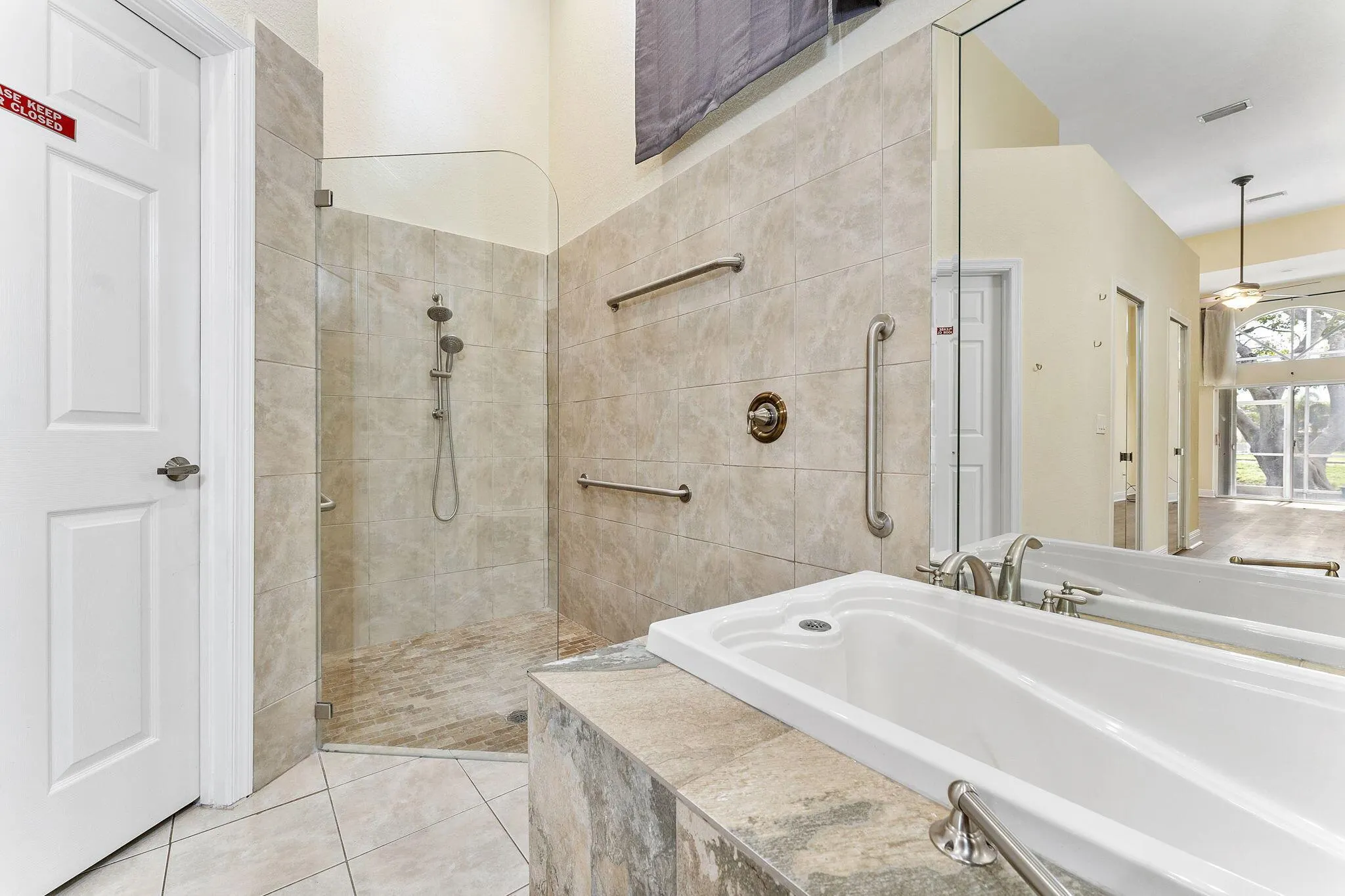 7793 Highlands Cir