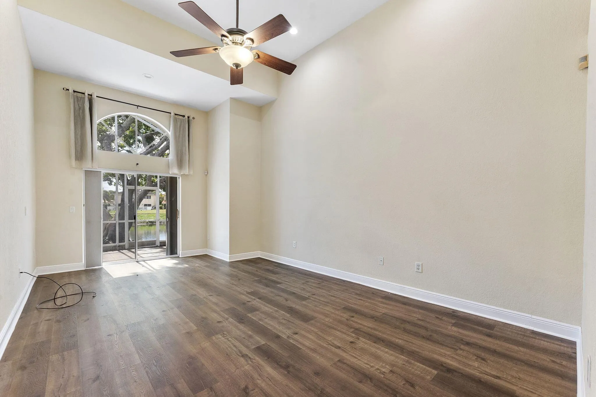 7793 Highlands Cir