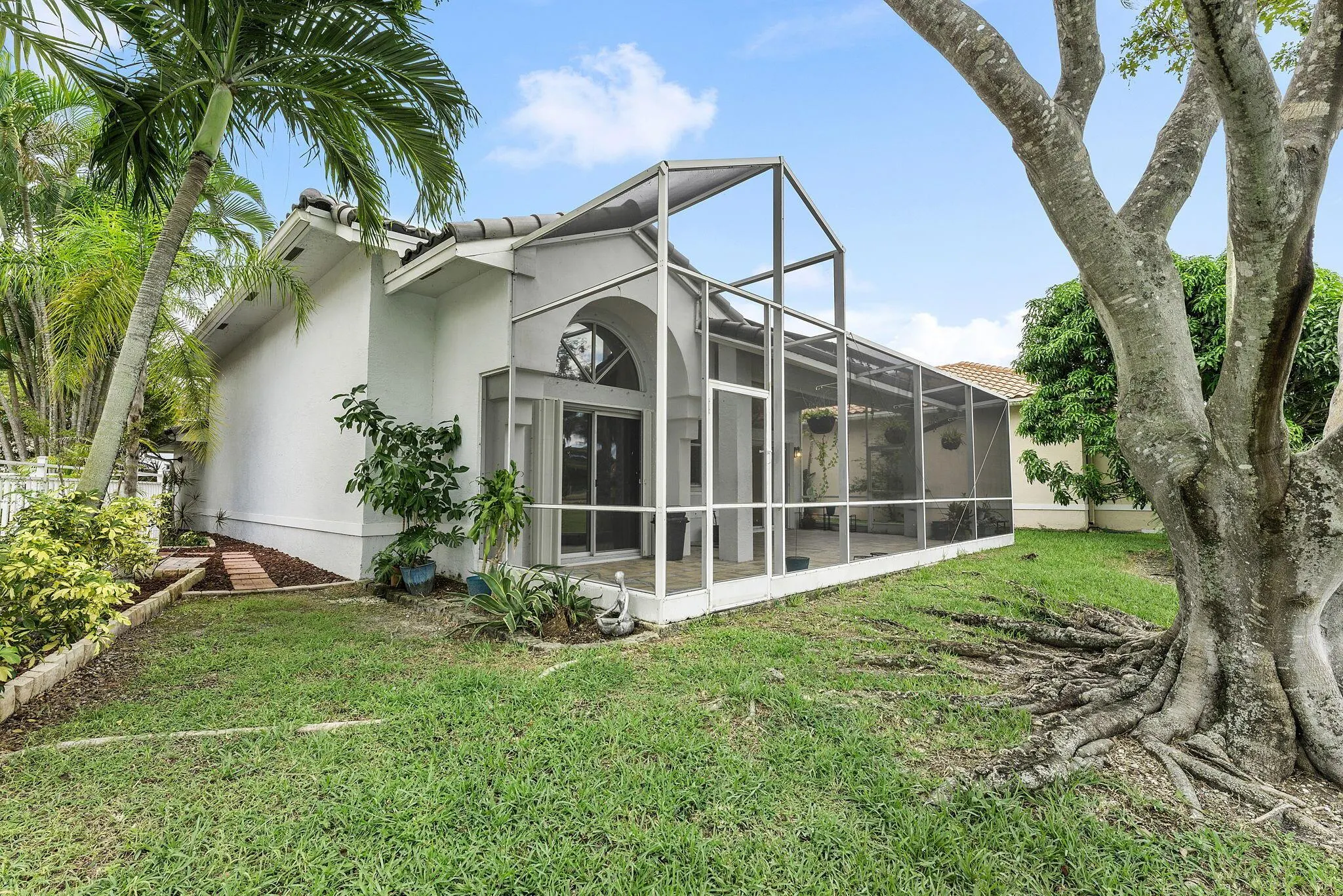 7793 Highlands Cir