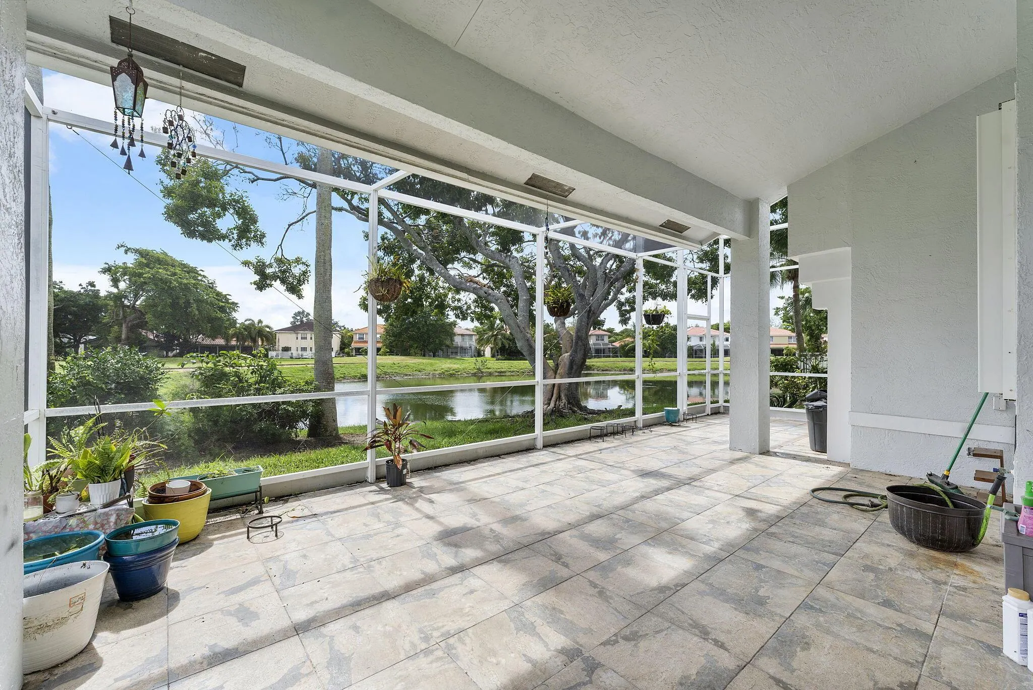 7793 Highlands Cir