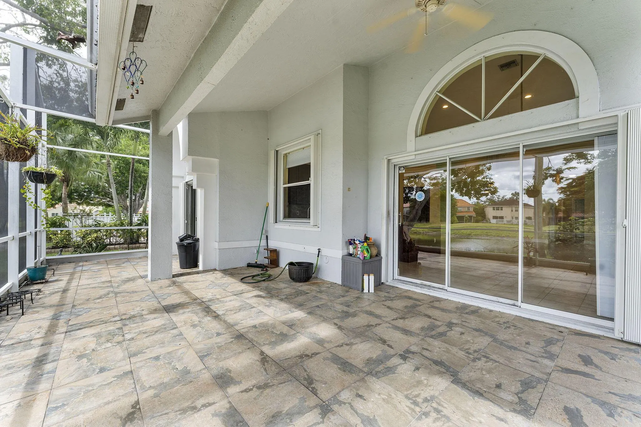 7793 Highlands Cir