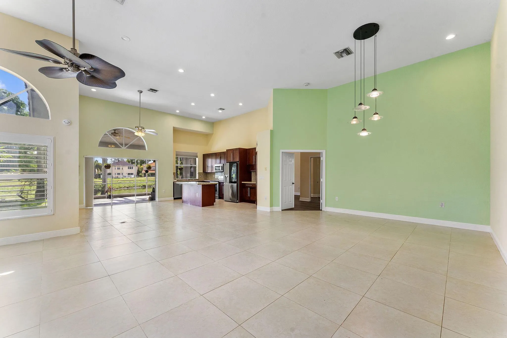 7793 Highlands Cir