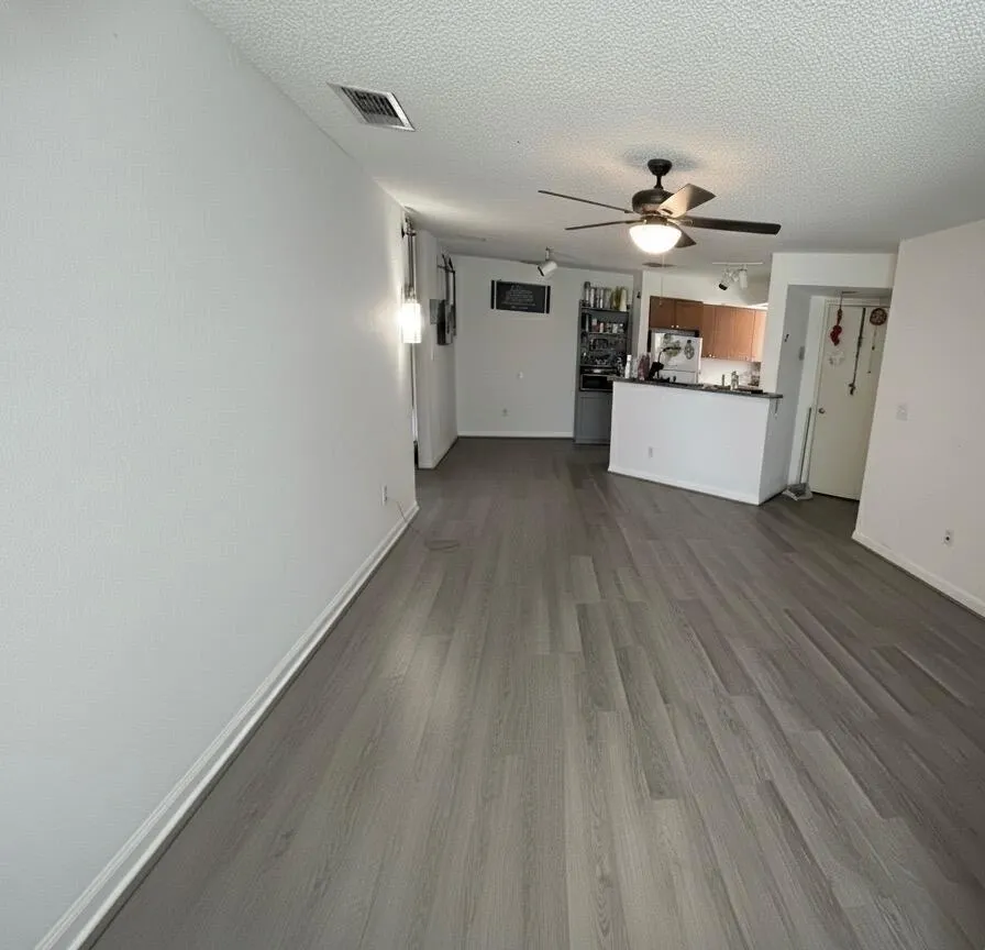3420 Pinewalk Drive N, #712