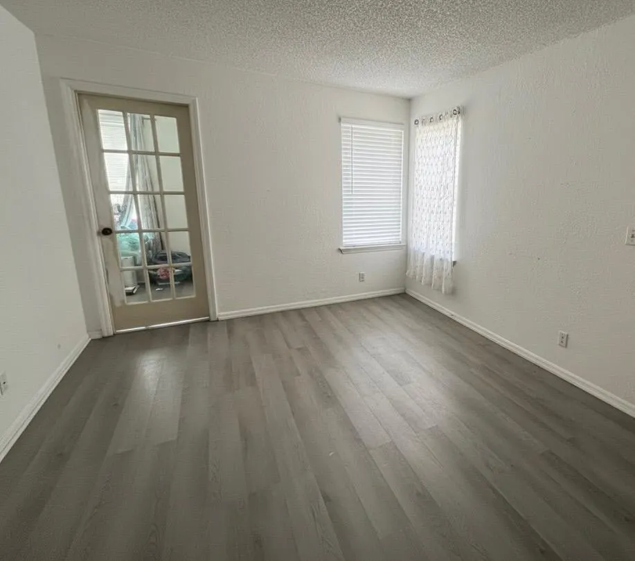 3420 Pinewalk Drive N, #712
