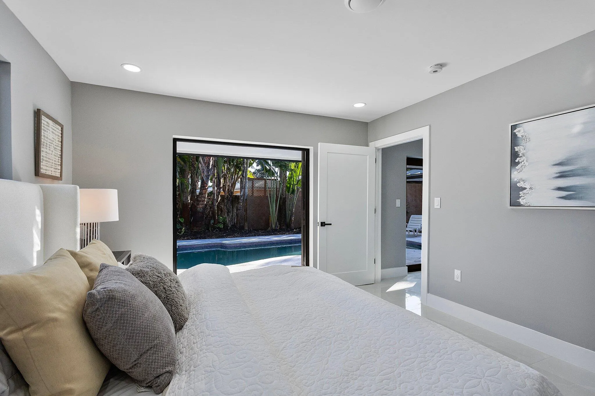 200 SW 12th Street