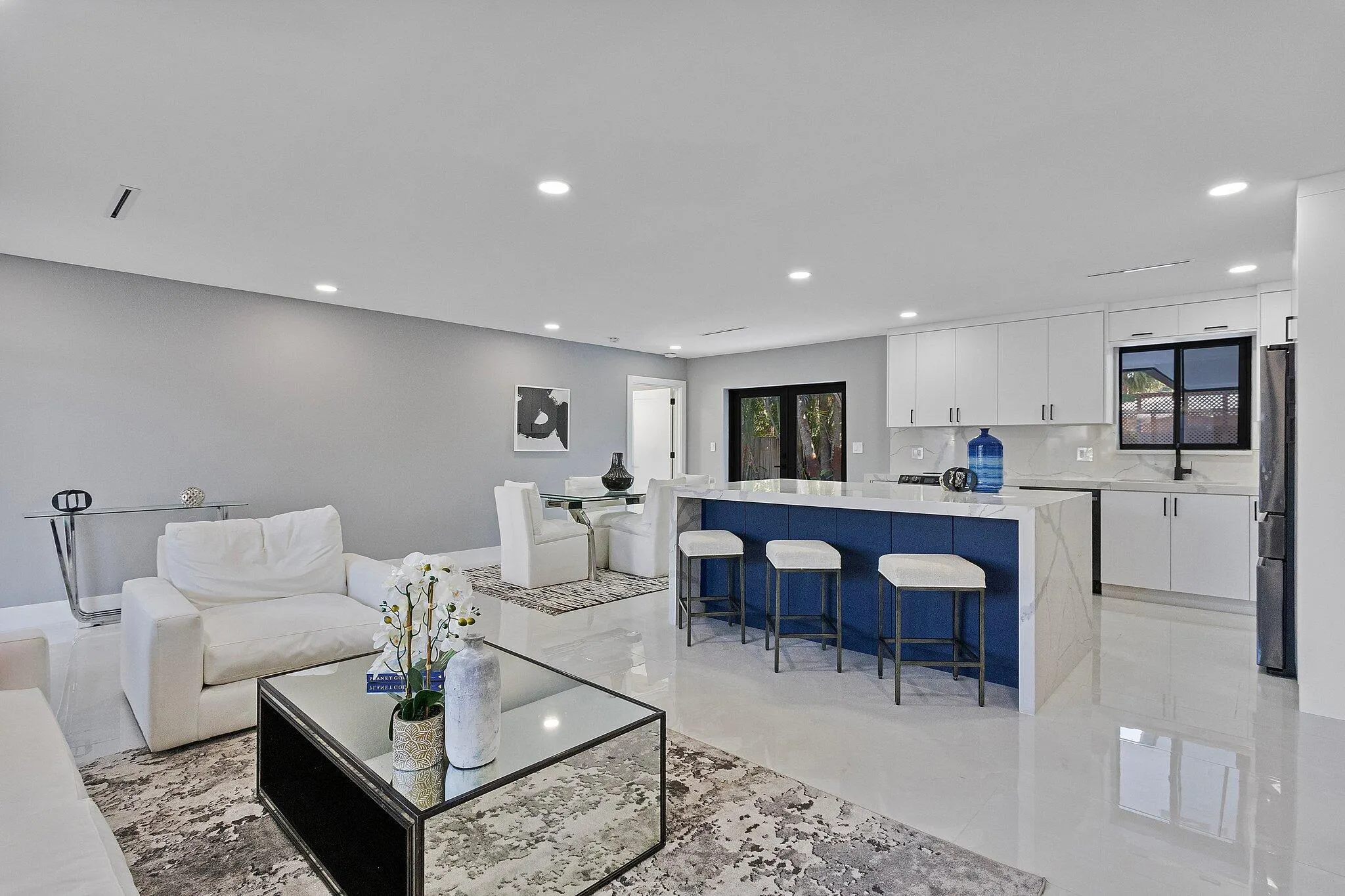 200 SW 12th Street