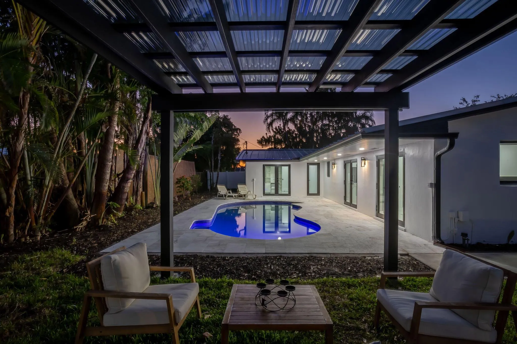 200 SW 12th Street