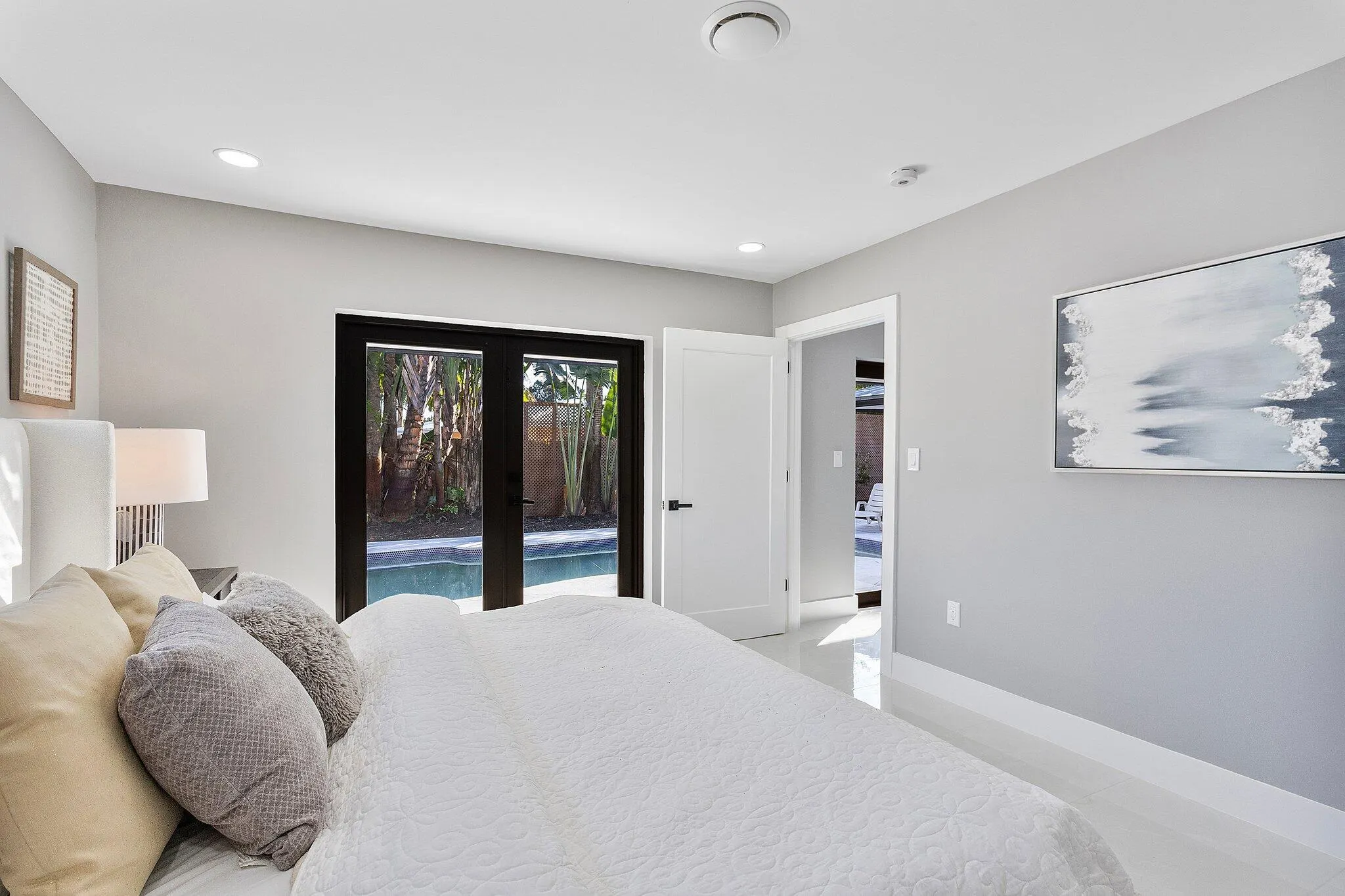 200 SW 12th Street