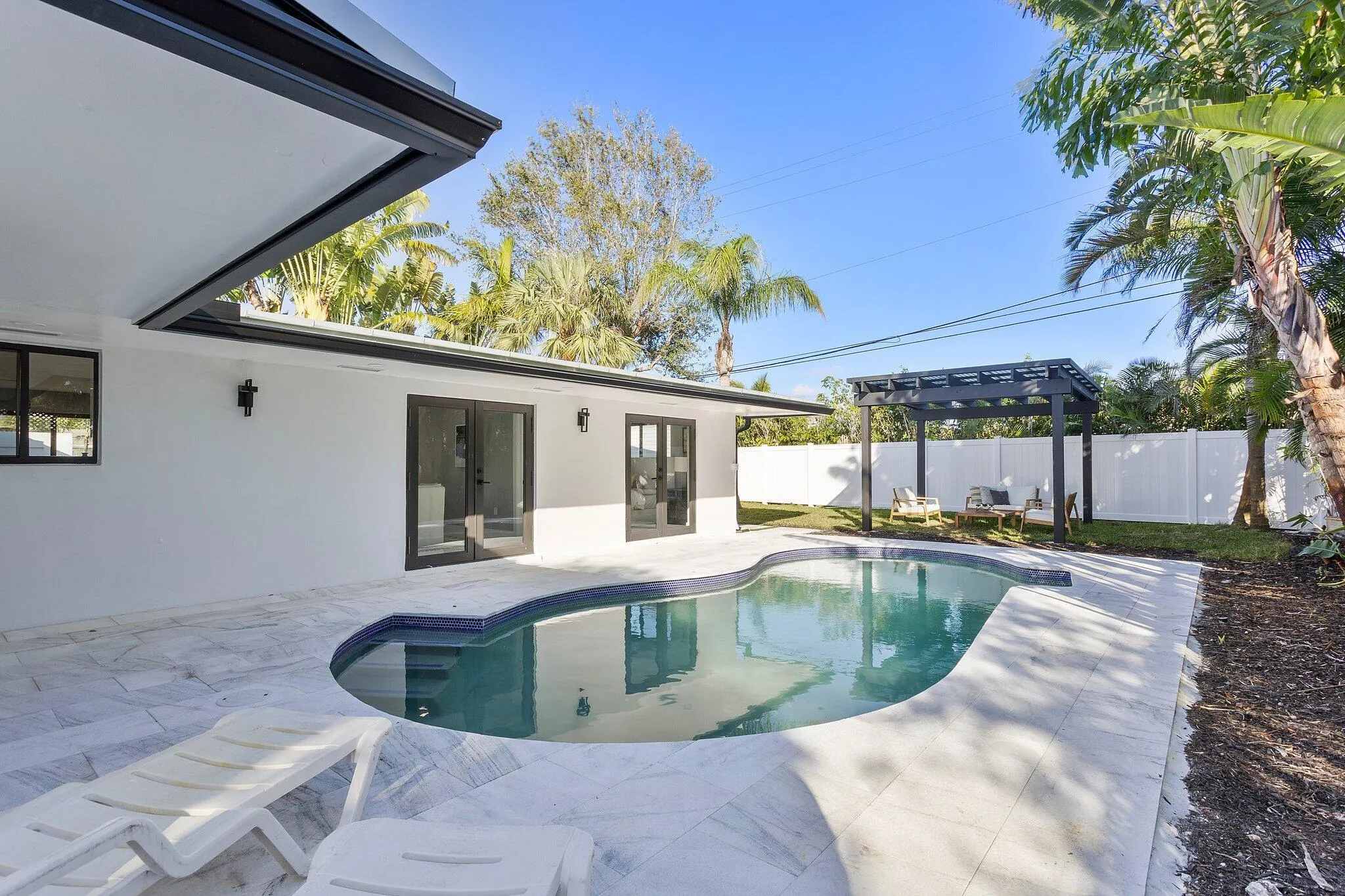200 SW 12th Street