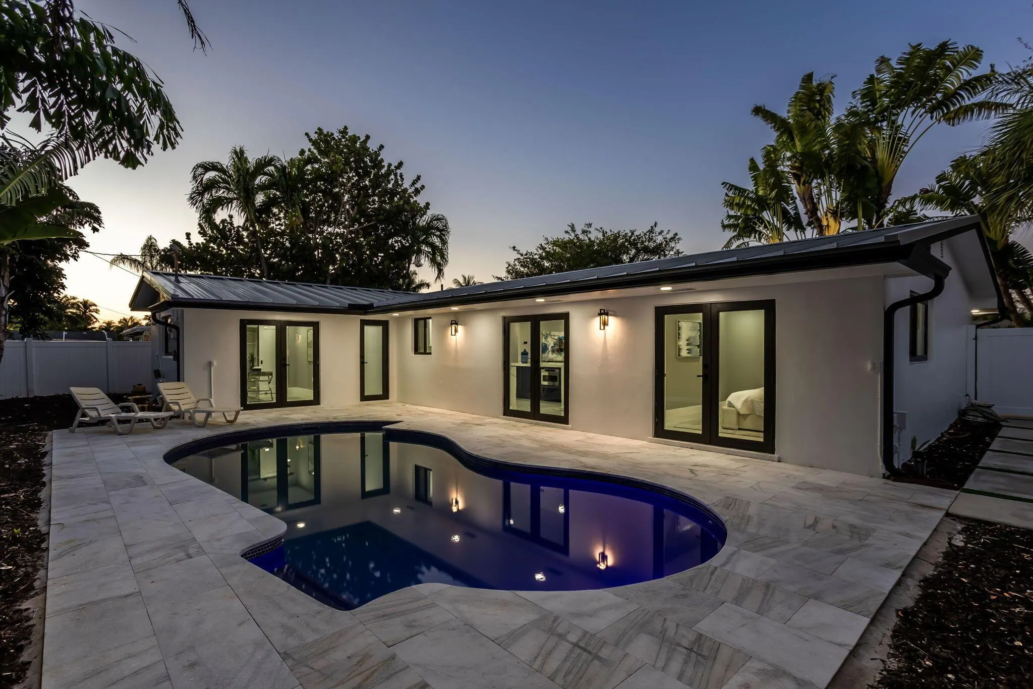 200 SW 12th Street