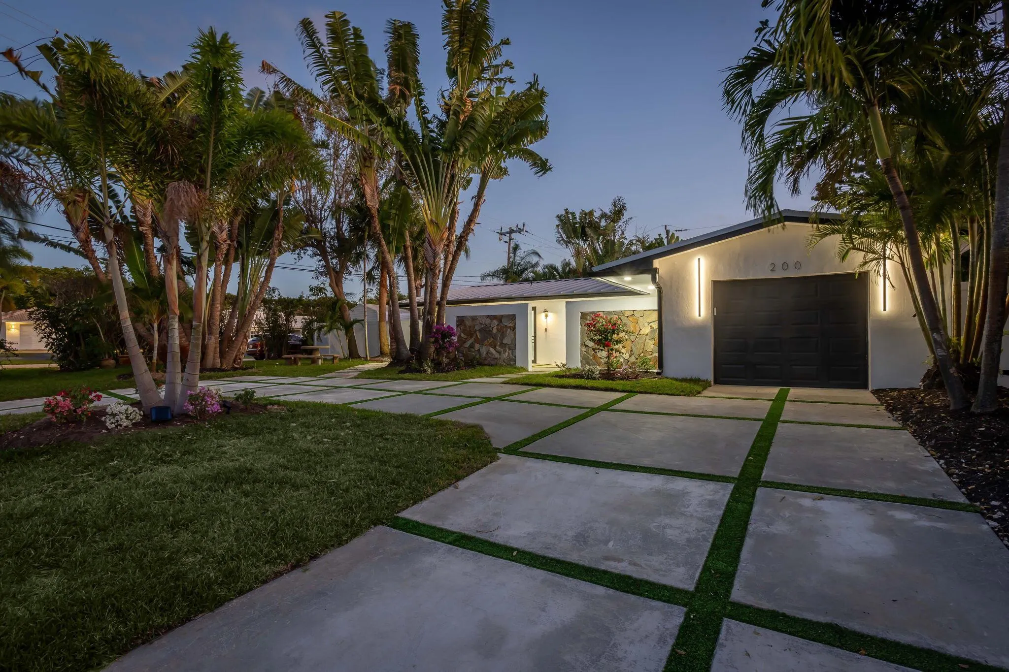 200 SW 12th Street