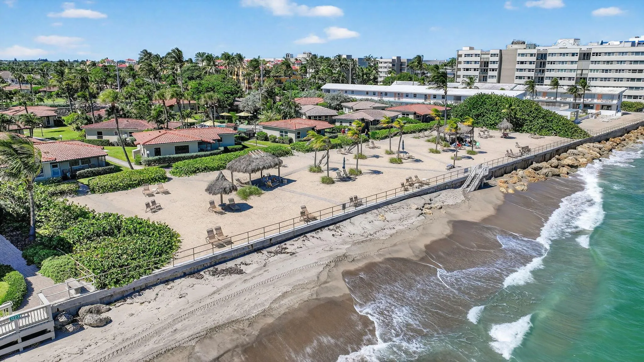 1225 Hillsboro Mile, #N2