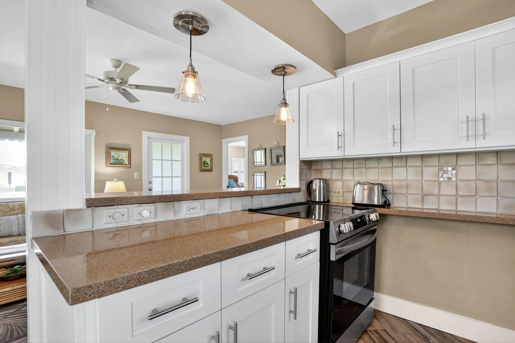 1225 Hillsboro Mile, #N2