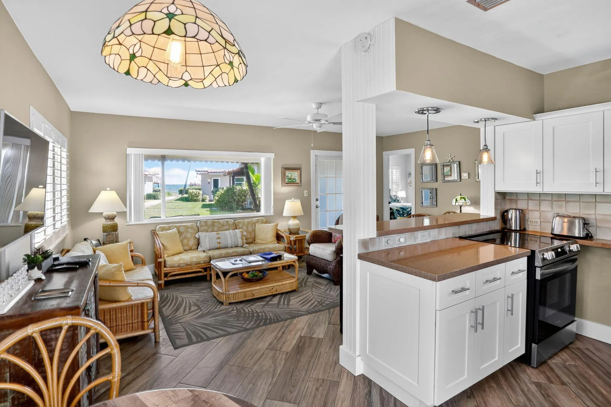 1225 Hillsboro Mile, #N2