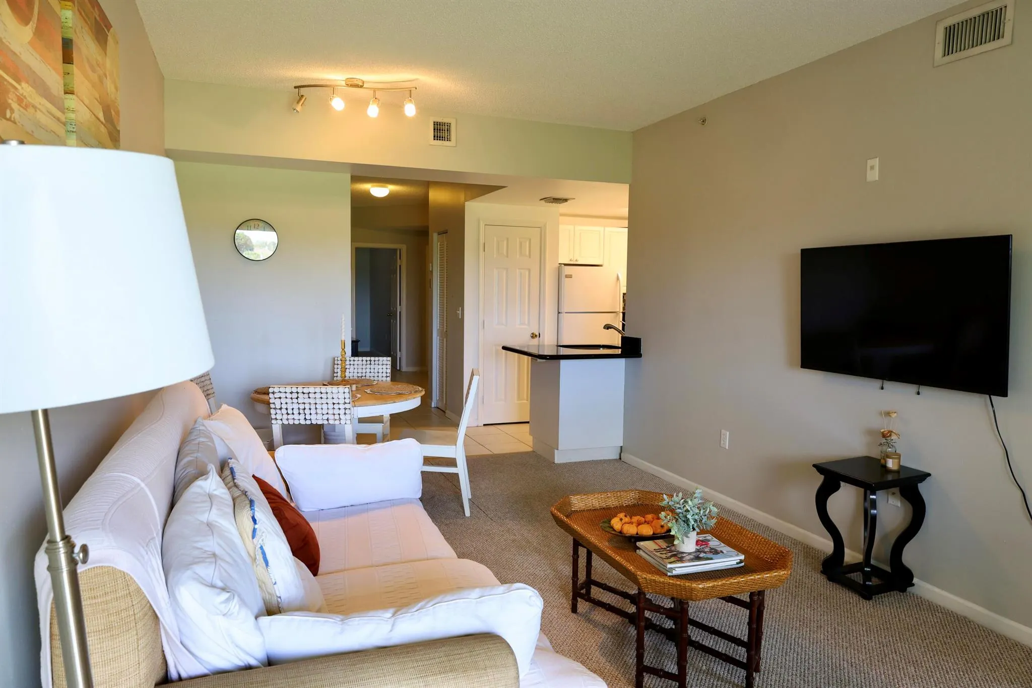 2060 Greenview Shores Boulevard, #319