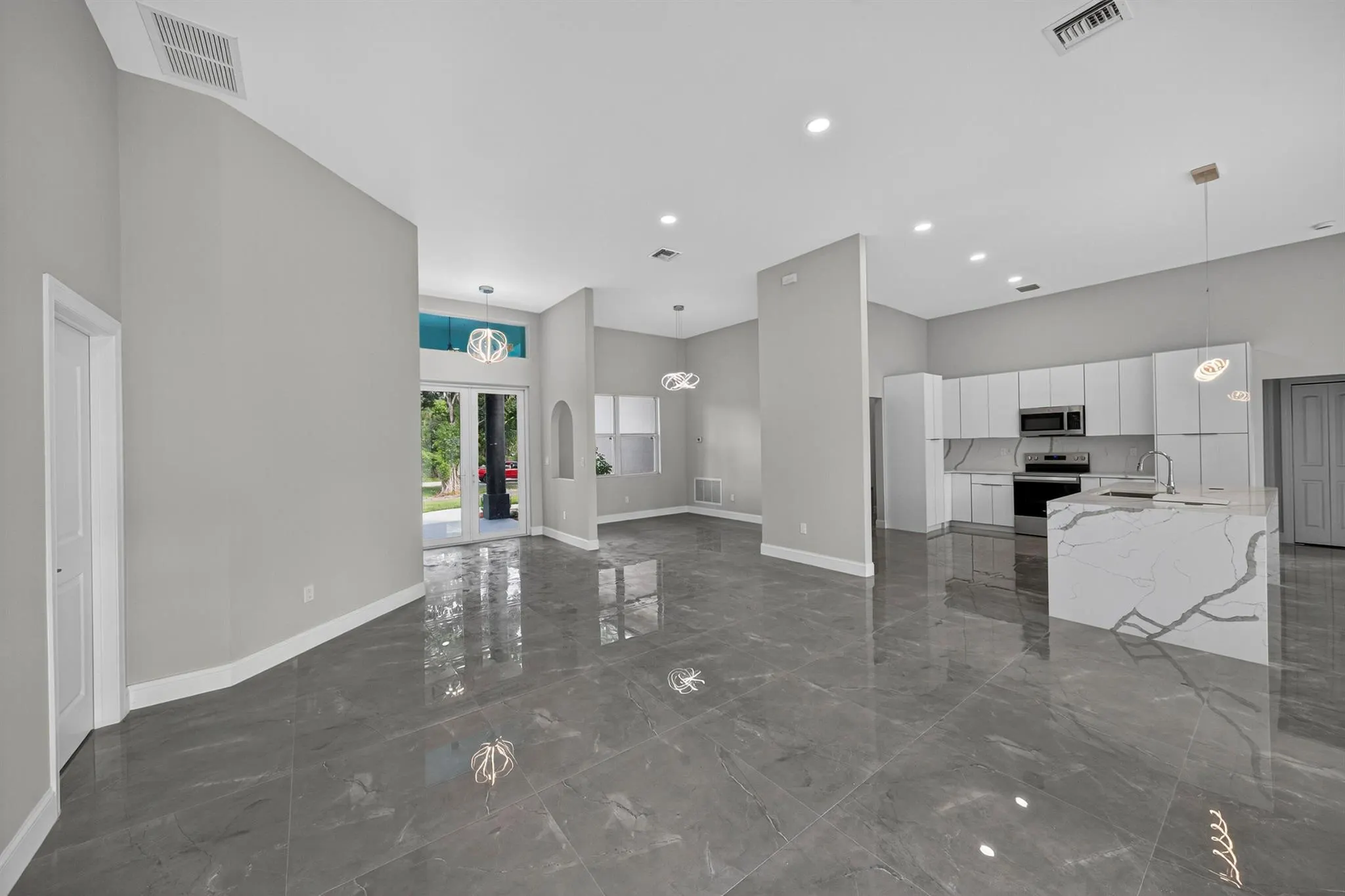 15174 69th Court N