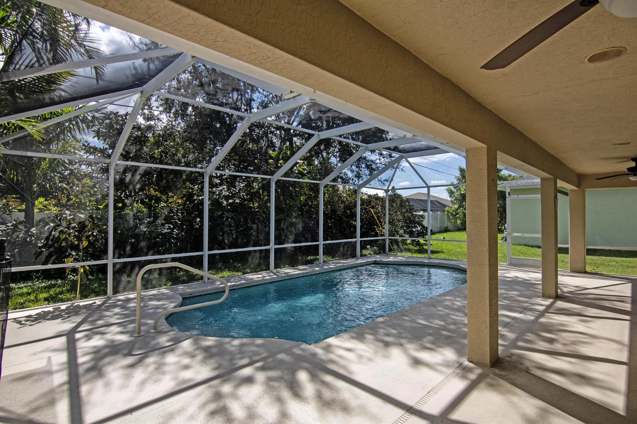 1522 SW Medley Lane