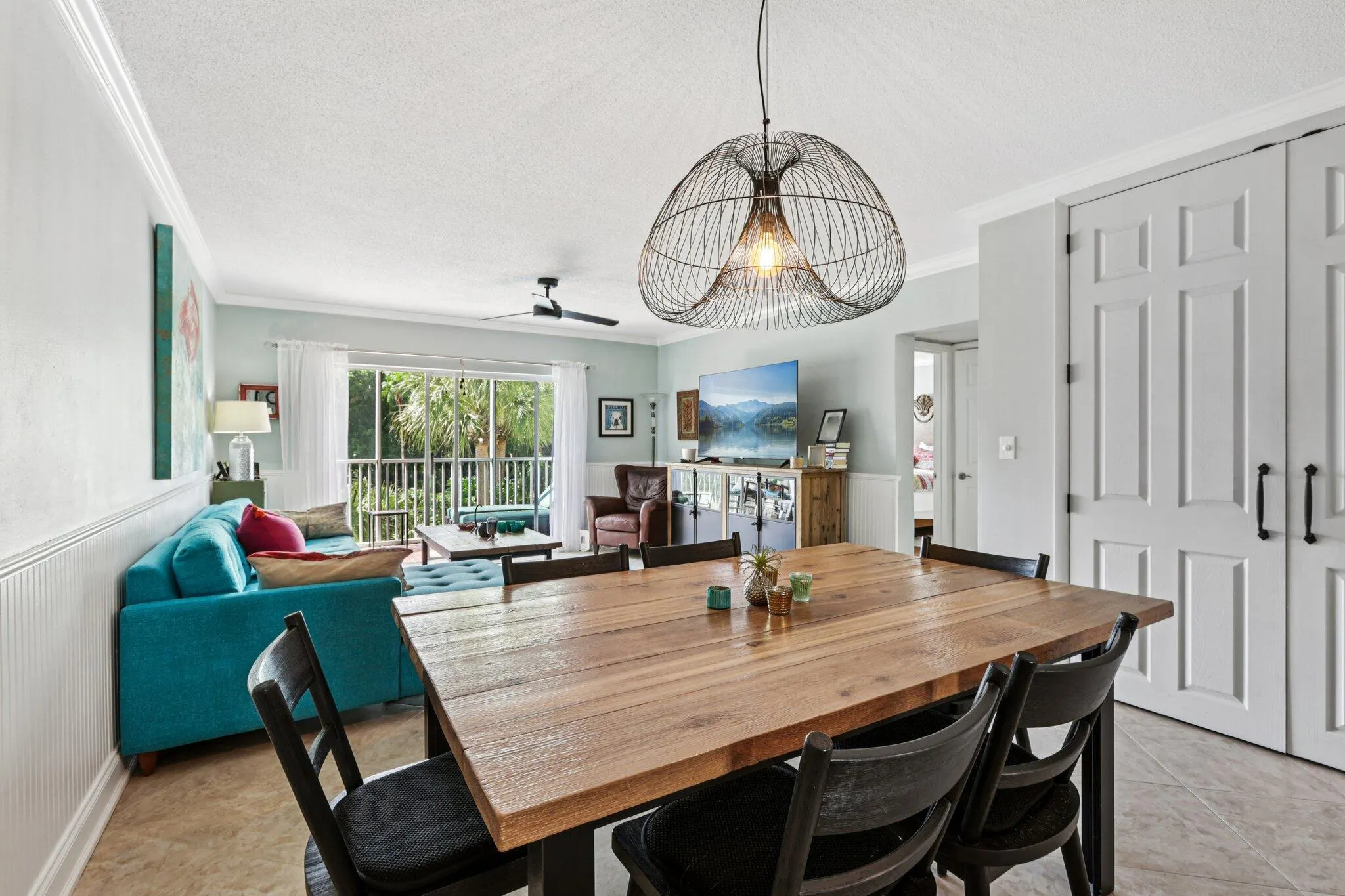 200 E Royal Palm Road, #3030