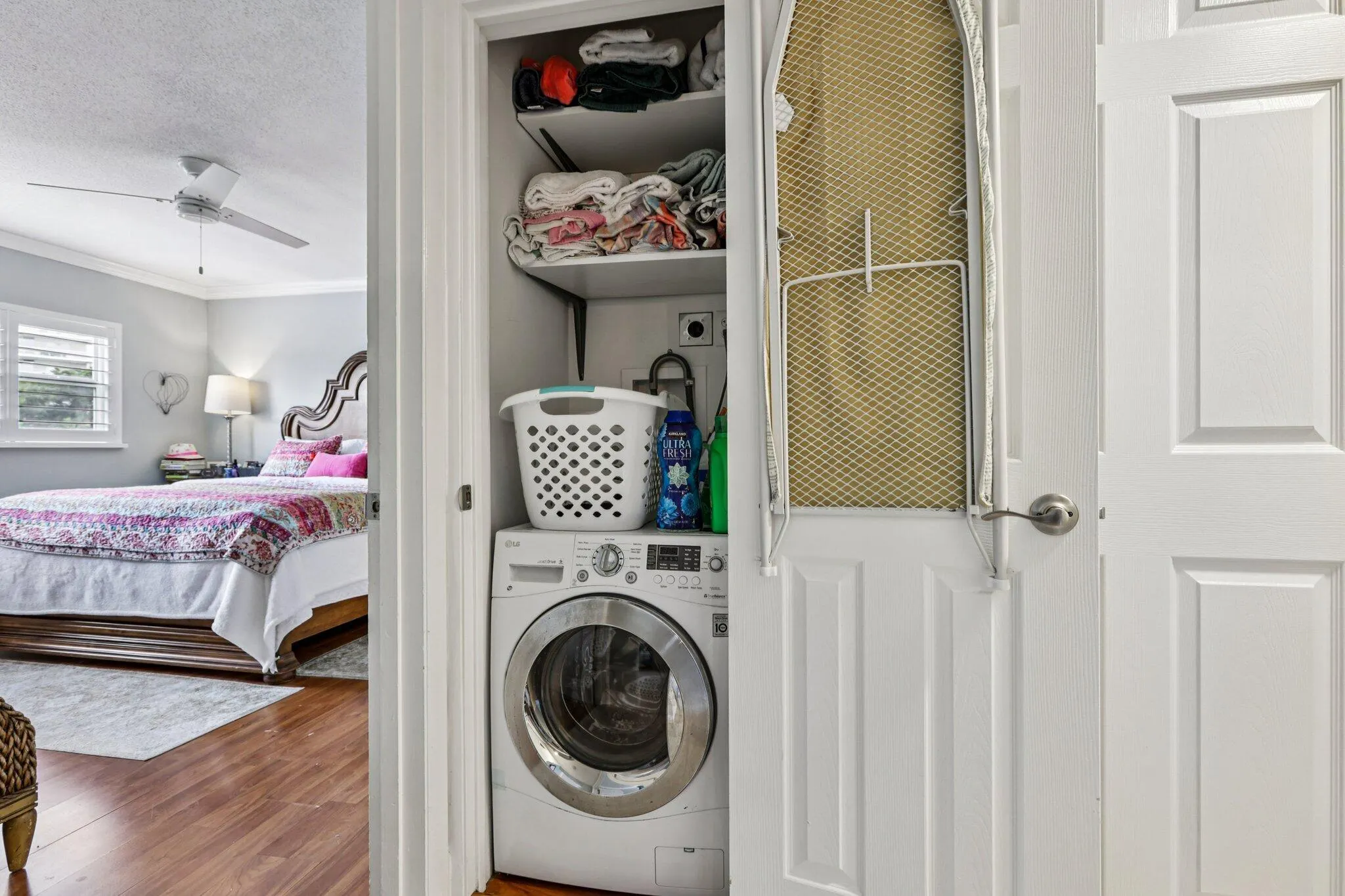 200 E Royal Palm Road, #3030