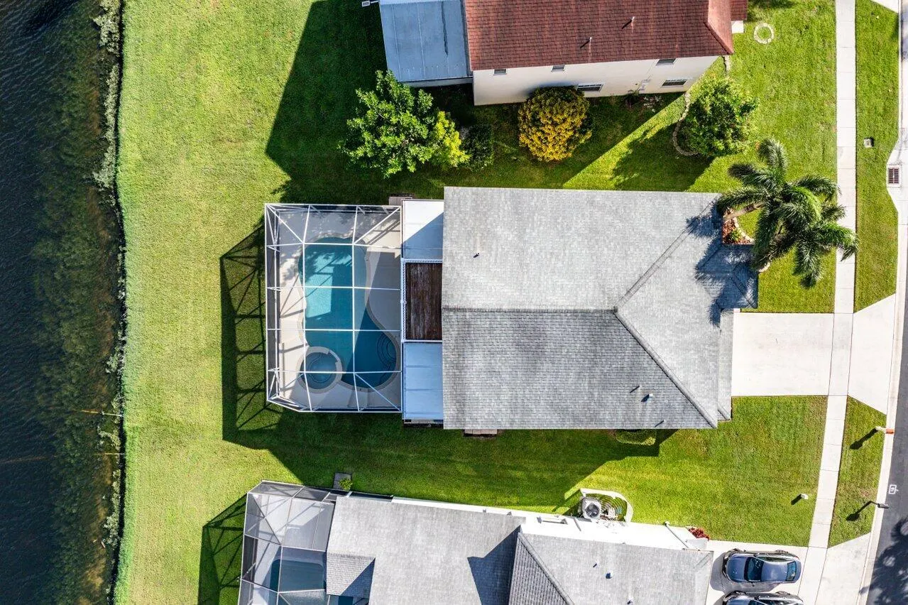 6353 Lansdowne Circle