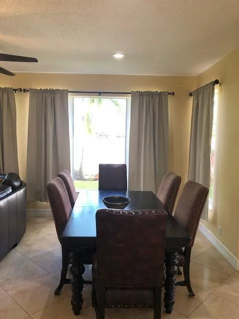 8400 Heritage Club Drive