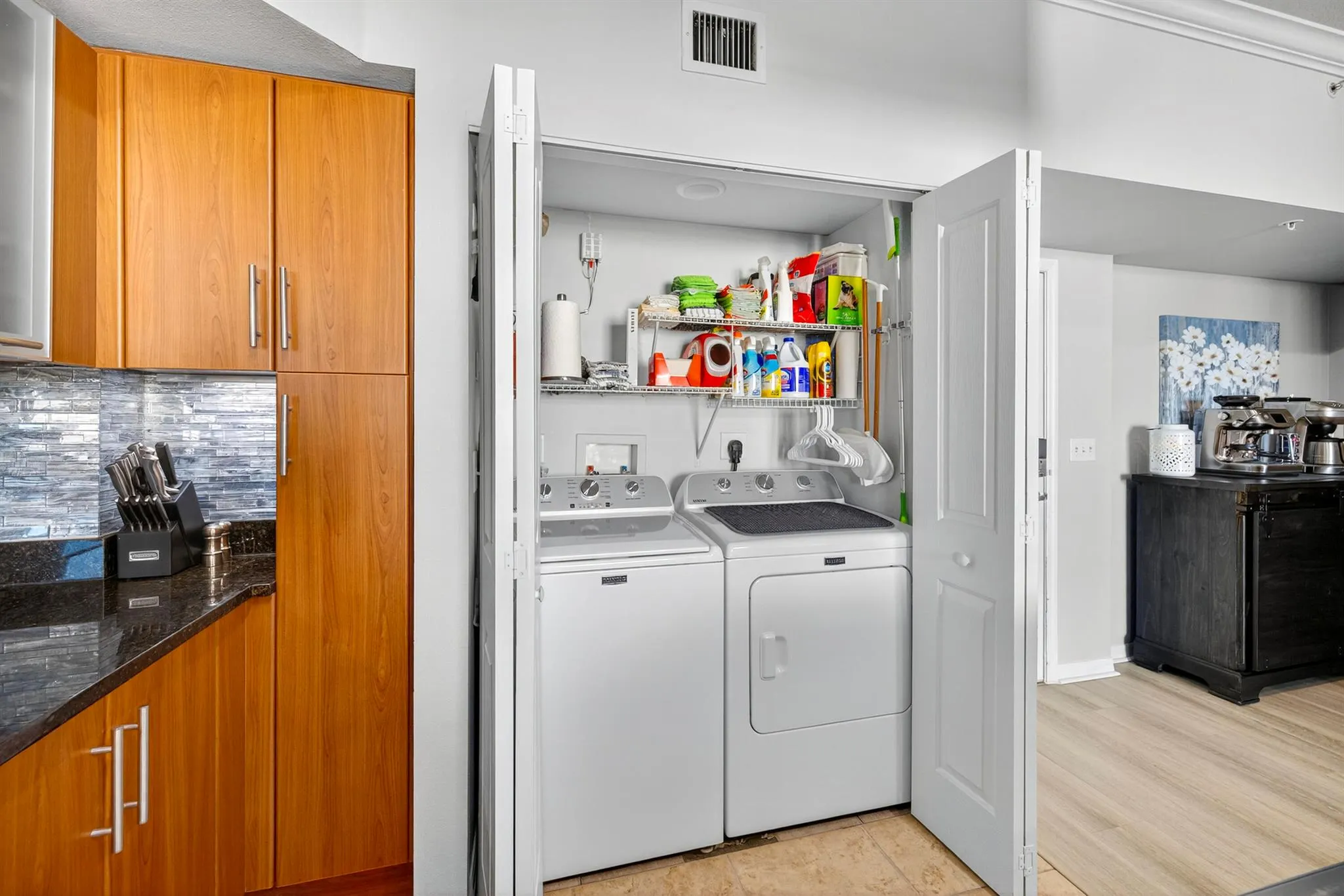 600 S Dixie Highway, #811