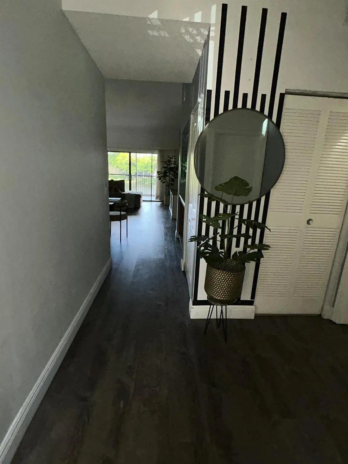2051 SW 15 Street, #210