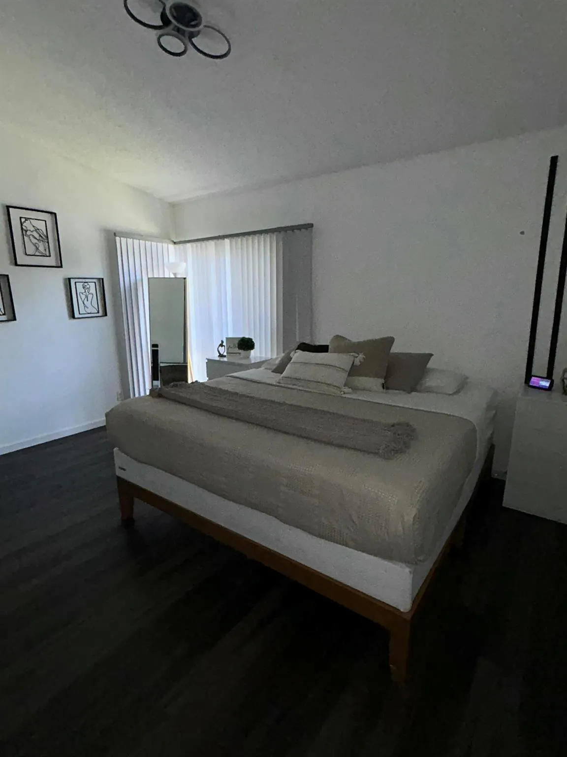 2051 SW 15 Street, #210