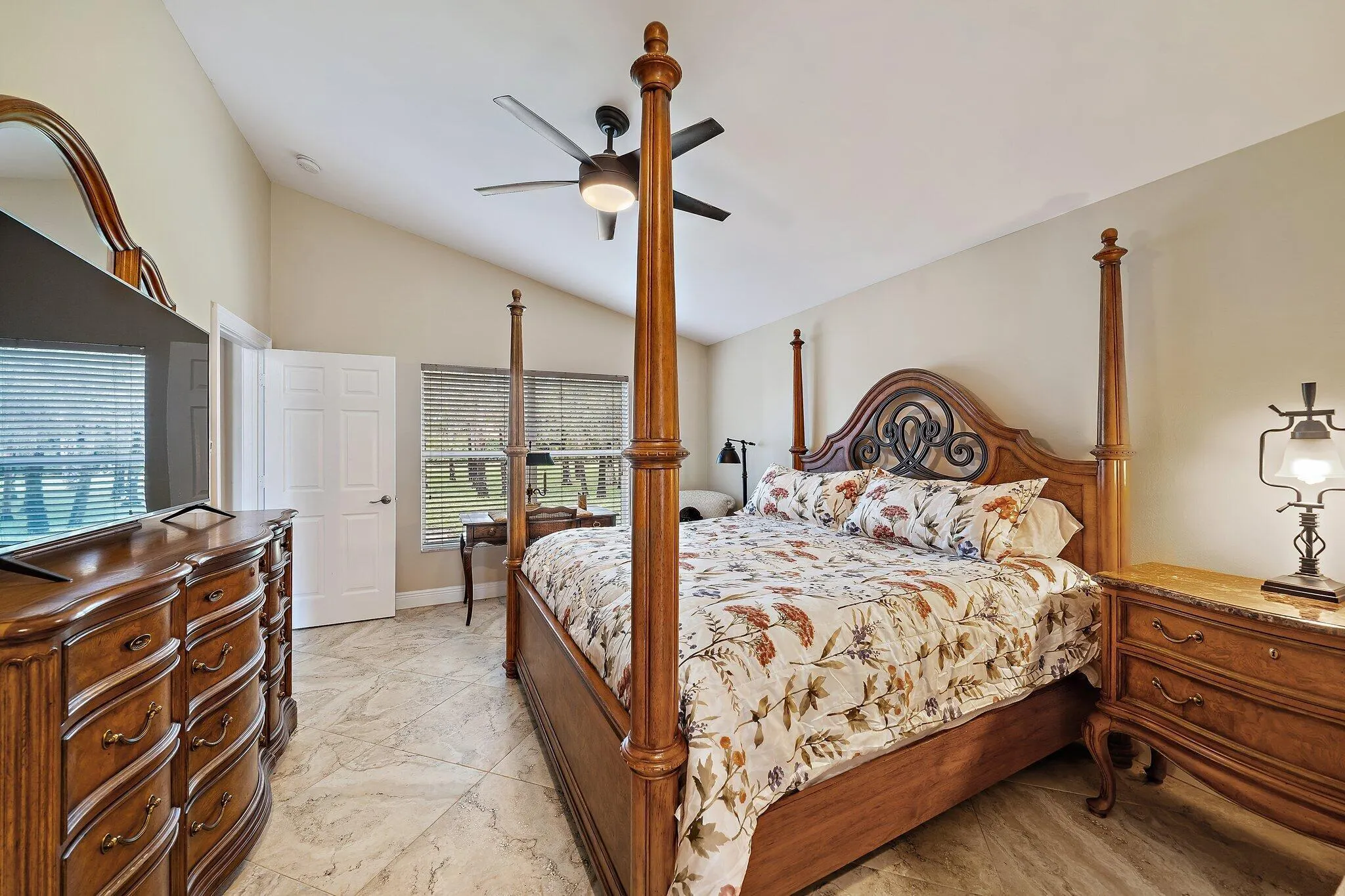 4304 Hunting Trail
