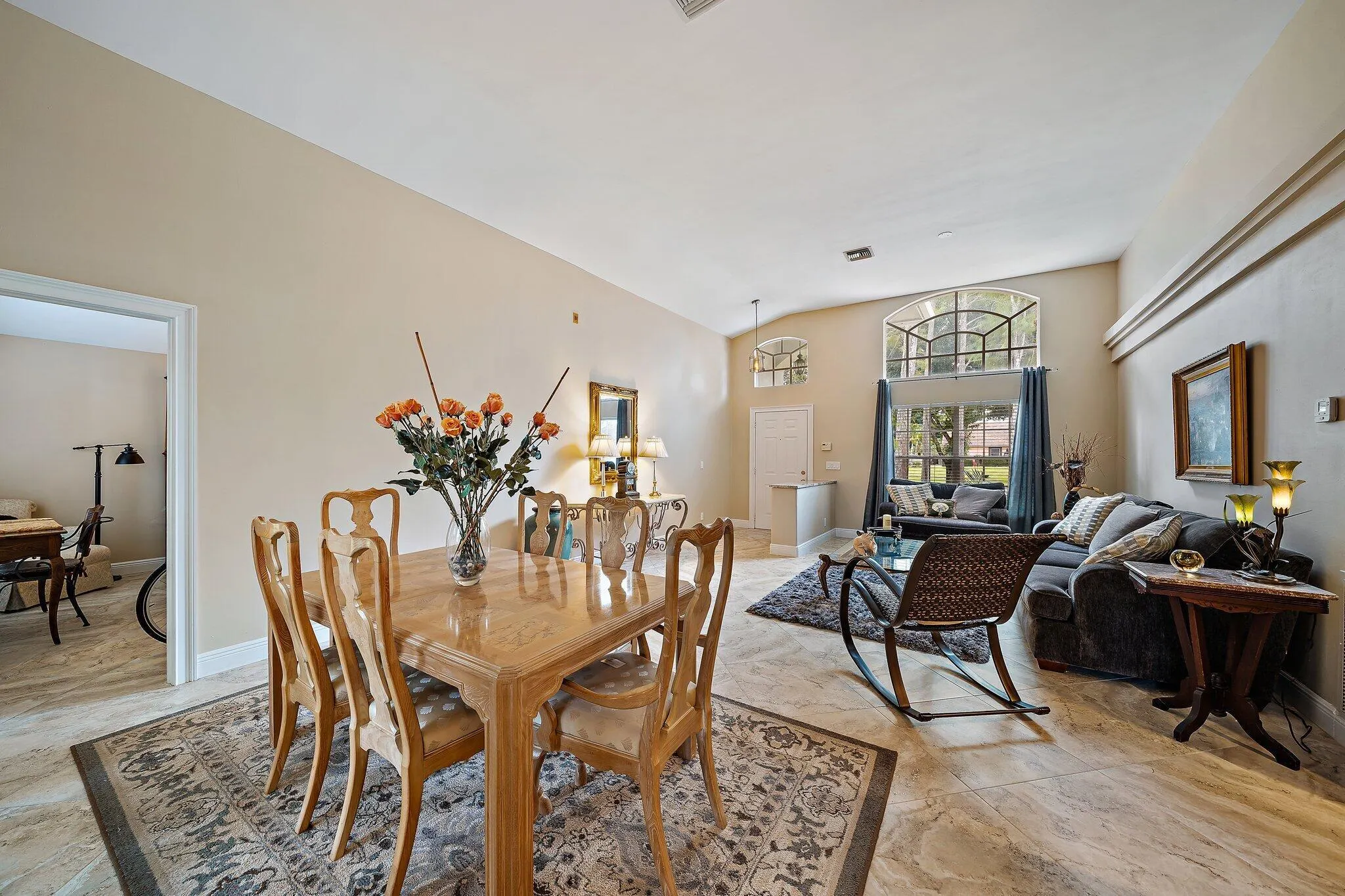 4304 Hunting Trail