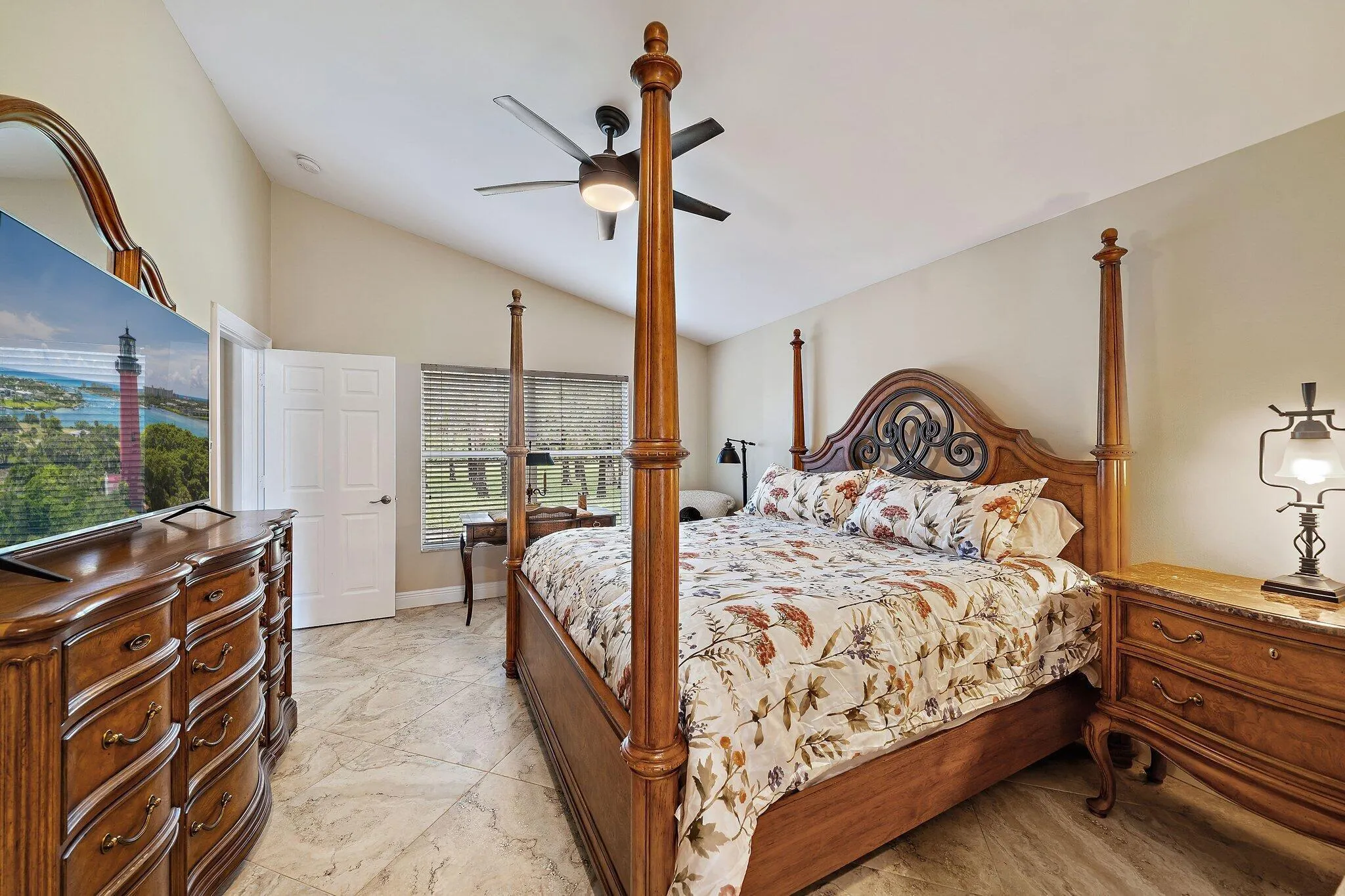 4304 Hunting Trail
