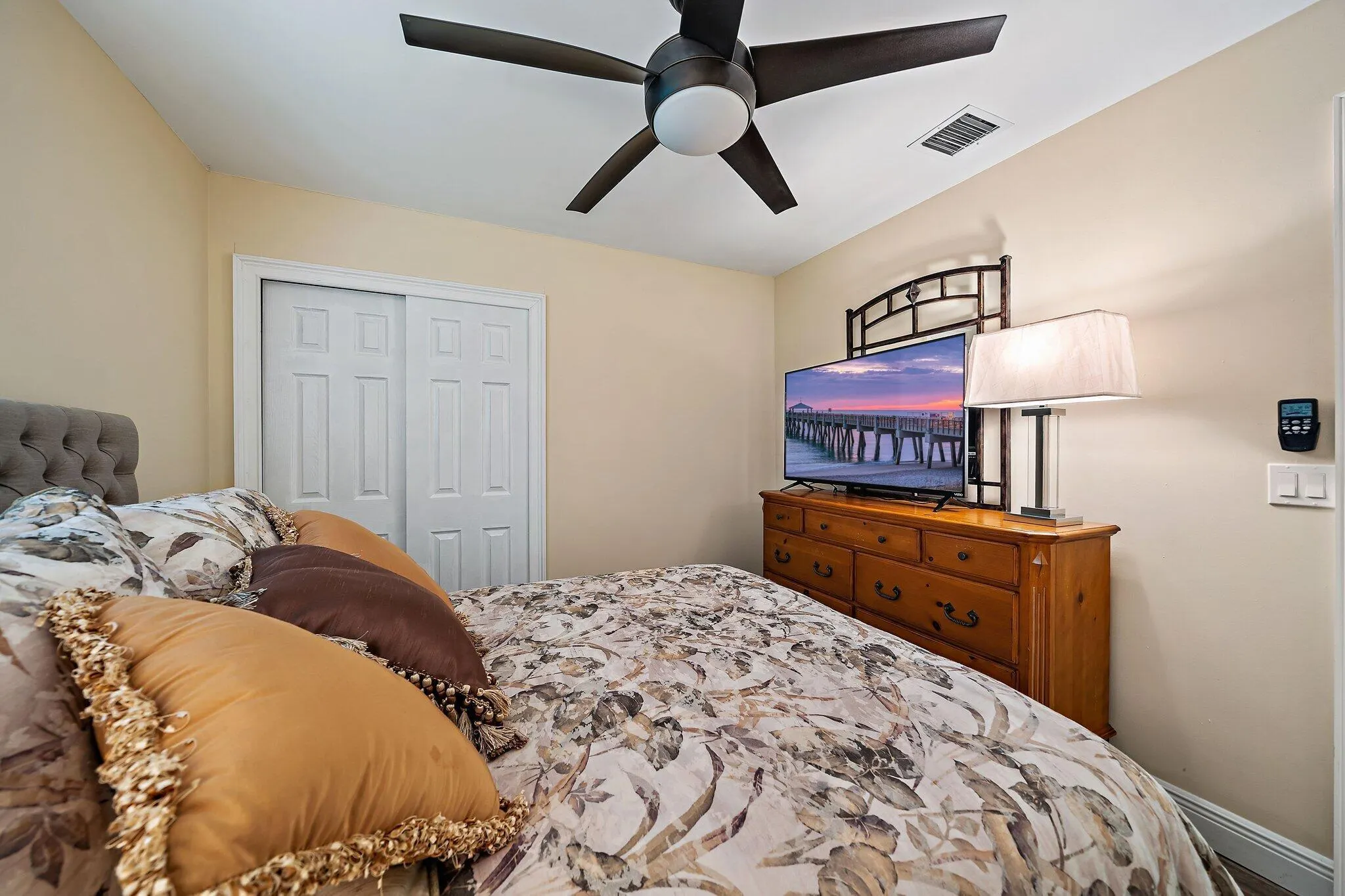 4304 Hunting Trail