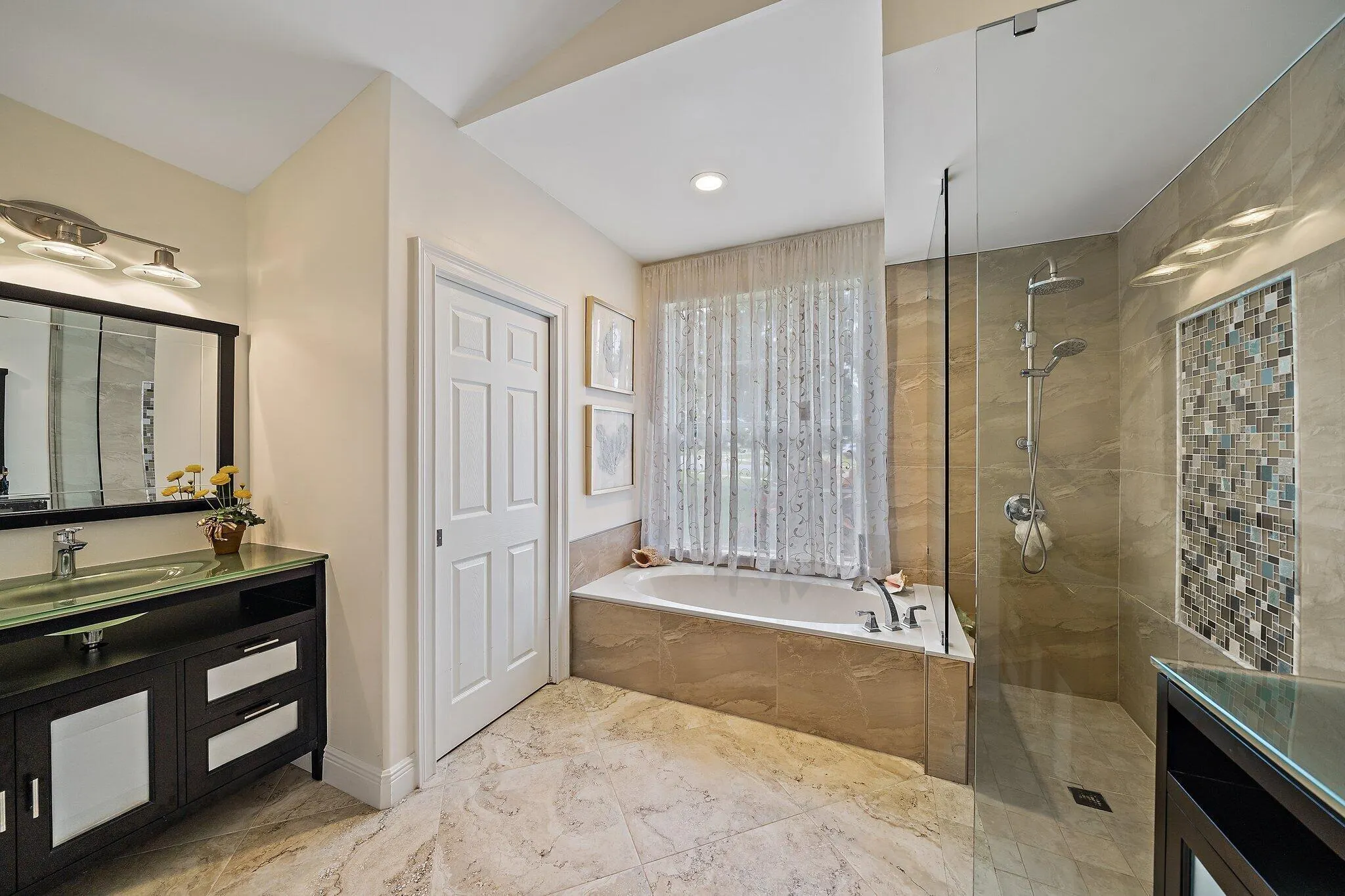 4304 Hunting Trail