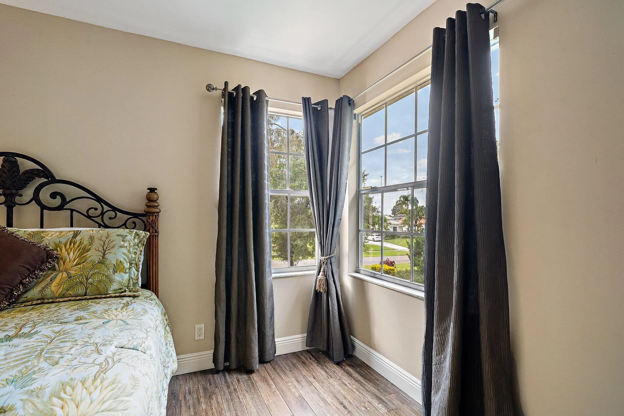 4304 Hunting Trail