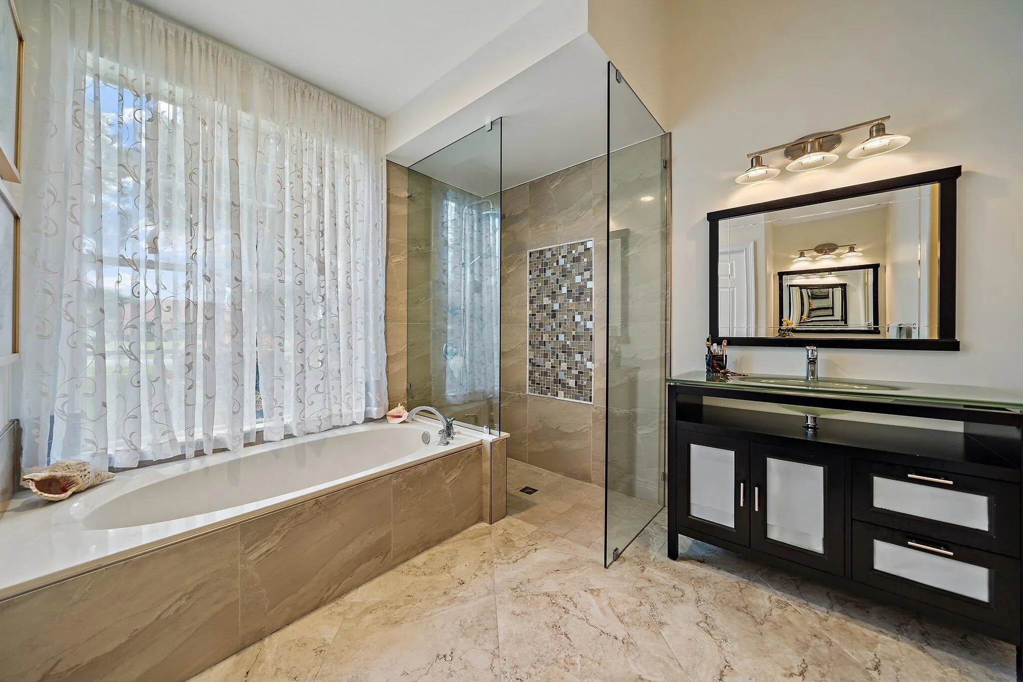 4304 Hunting Trail