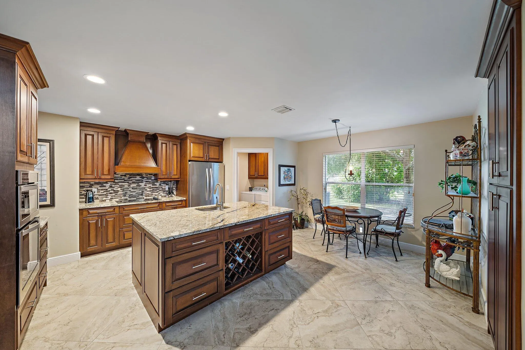 4304 Hunting Trail