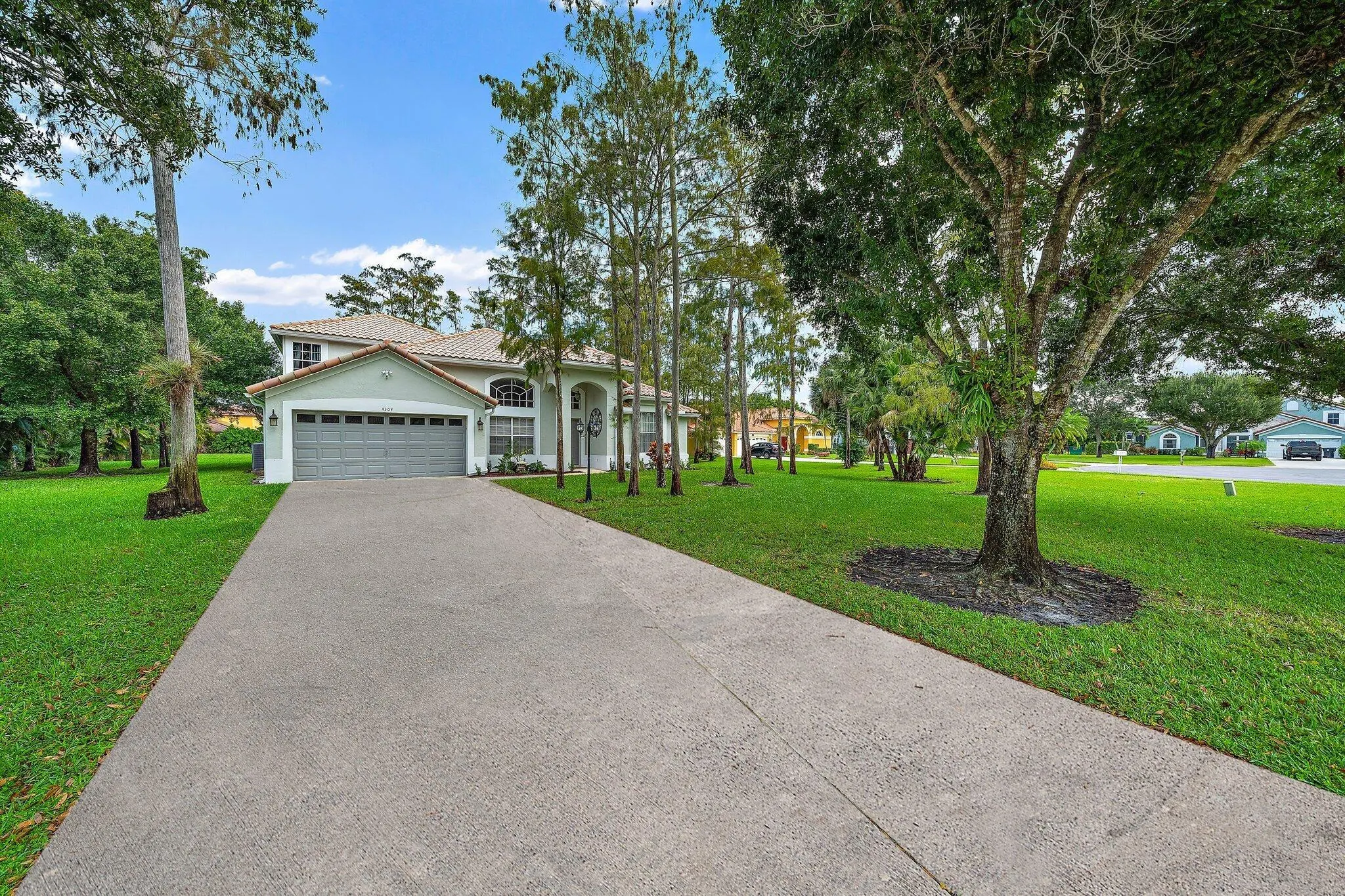 4304 Hunting Trail
