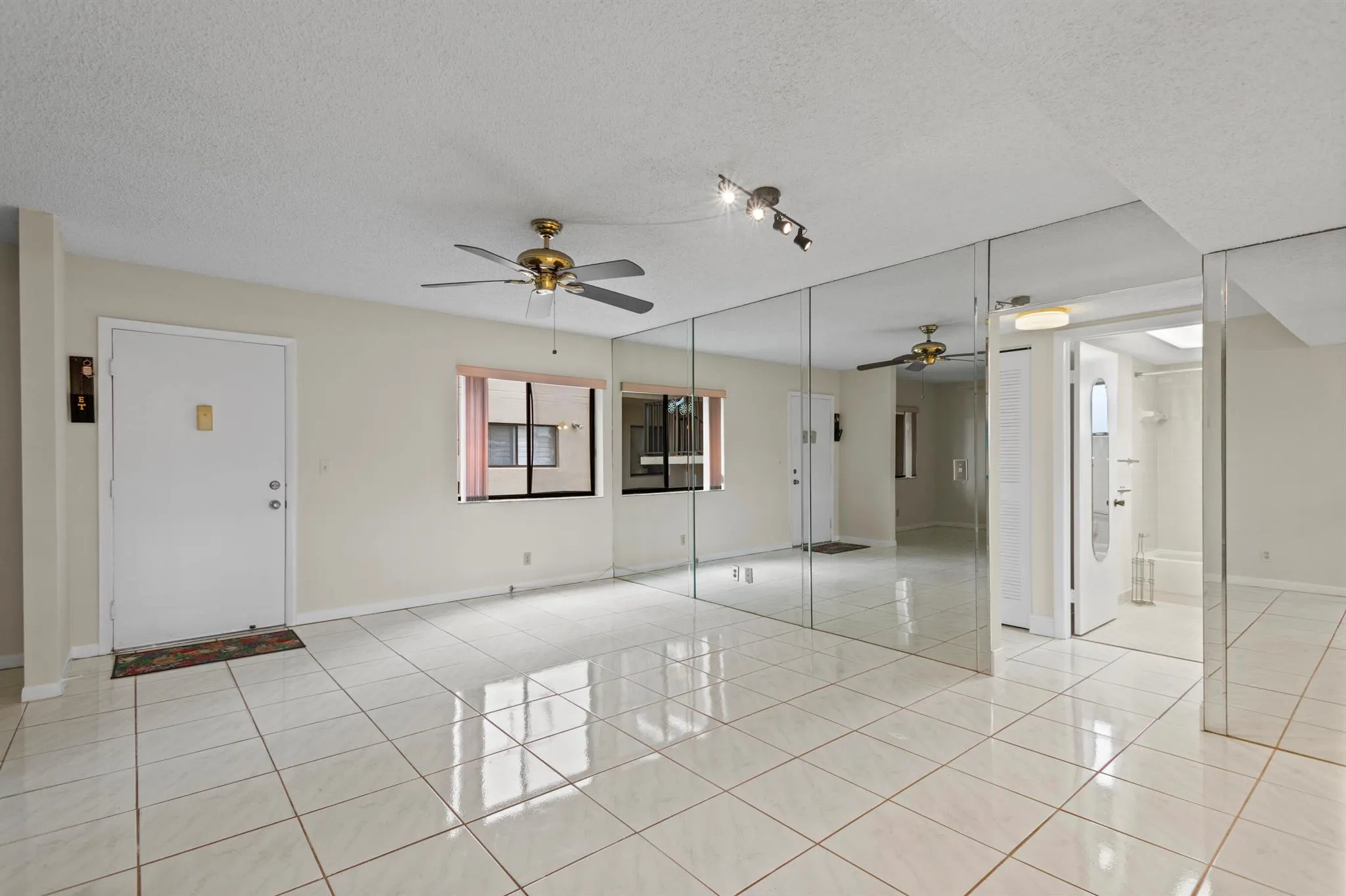 5100 Las Verdes Circle, #119
