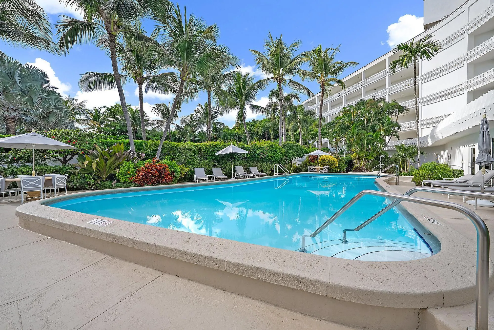 300 S Ocean Boulevard, #2e