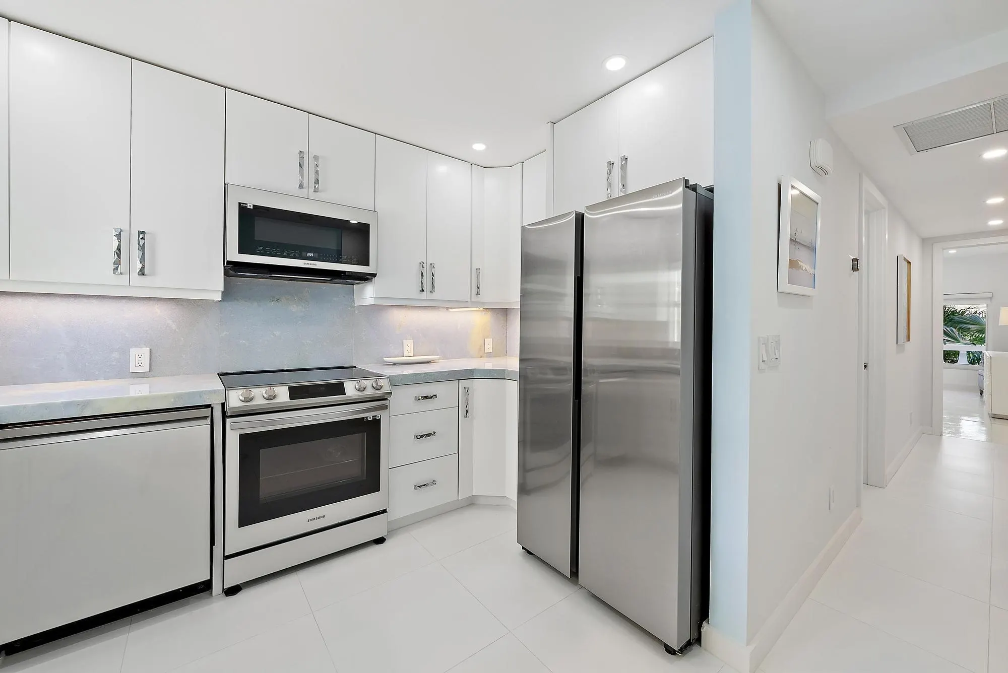 300 S Ocean Boulevard, #2e