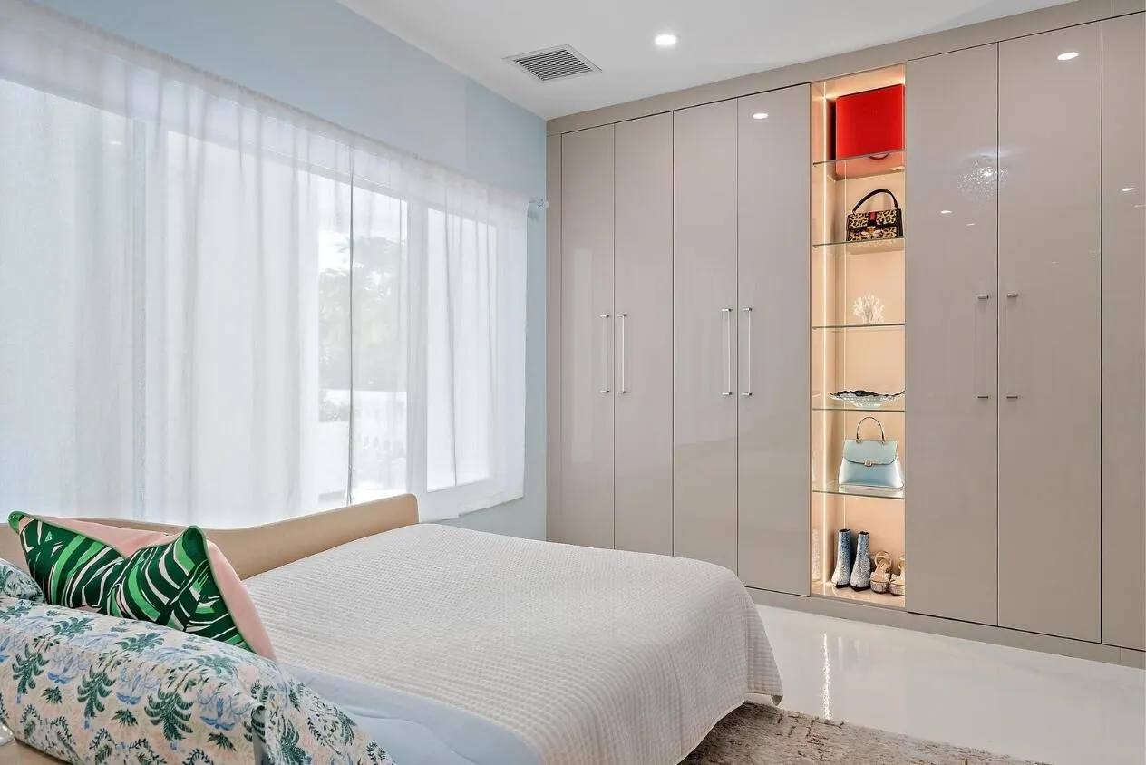 300 S Ocean Boulevard, #2e