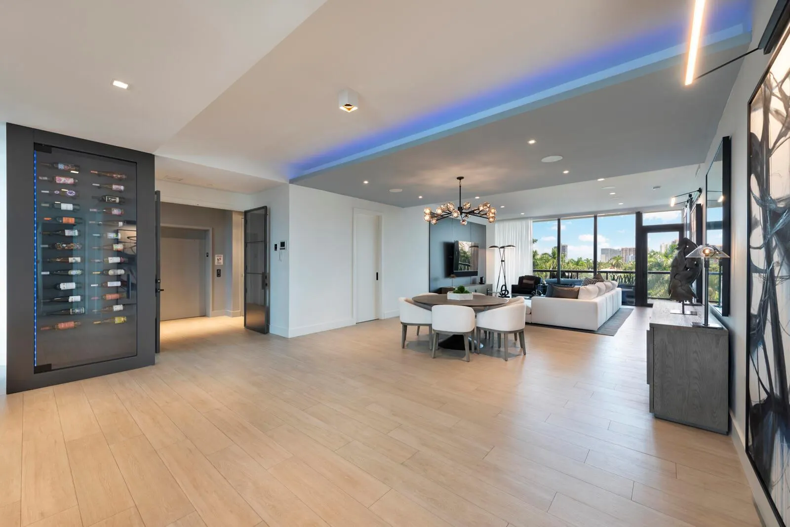 30 Isle Of Venice Drive, #Ph3